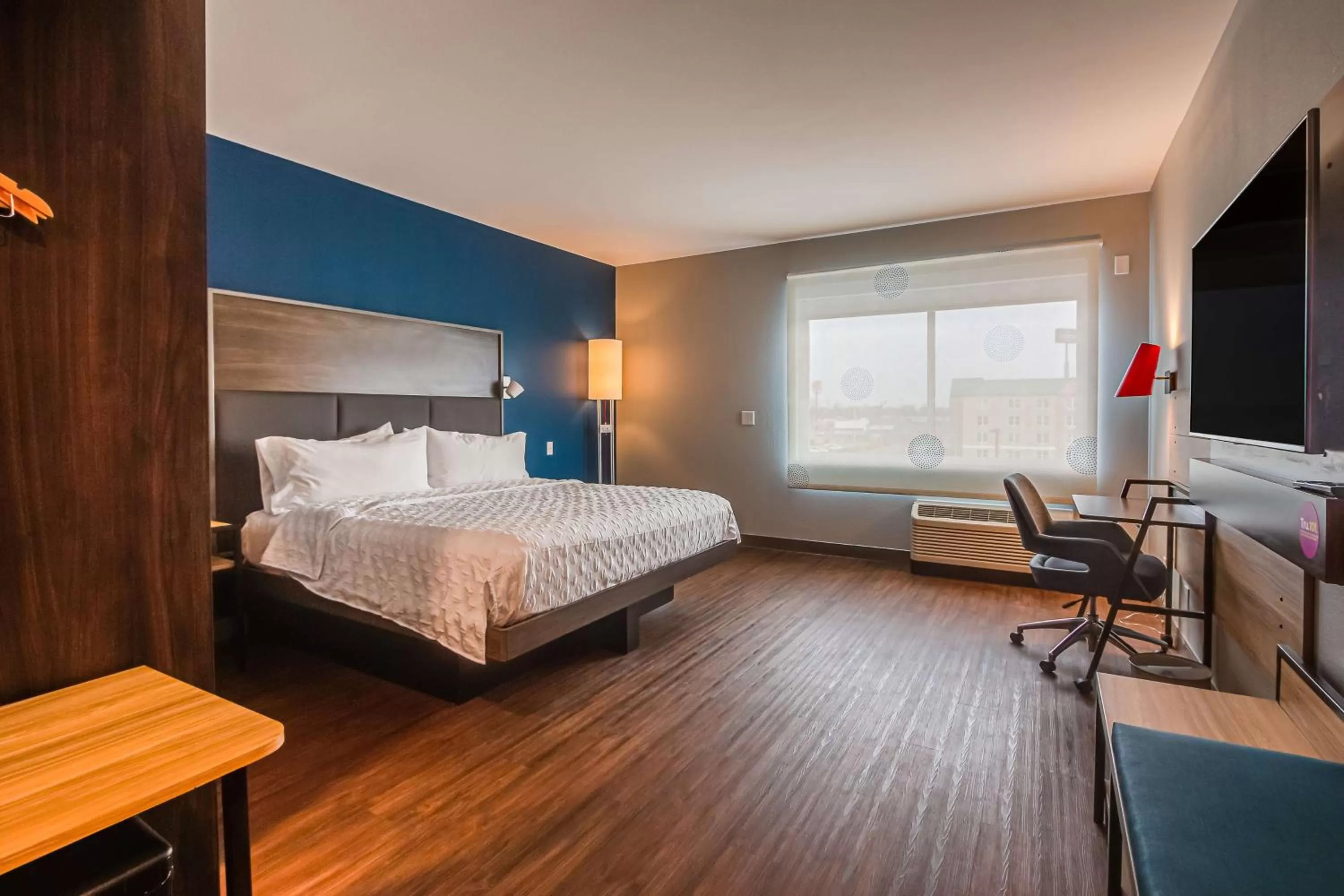 King Room with Roll-In Shower - Mobility and Hearing Access in TRU By Hilton Clarksville