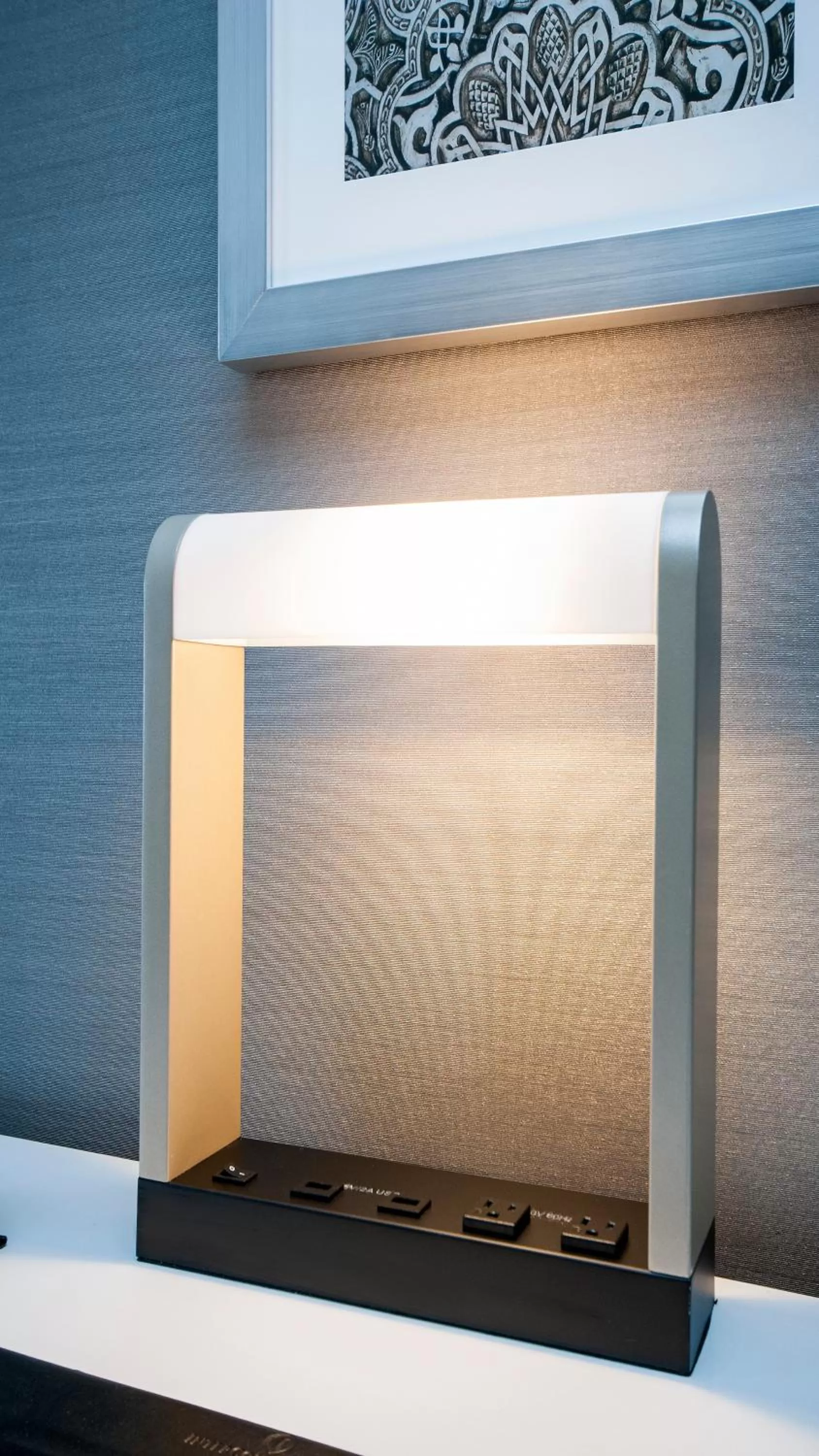 Classic King Room with Balcony in InterContinental Kansas City at the Plaza by IHG