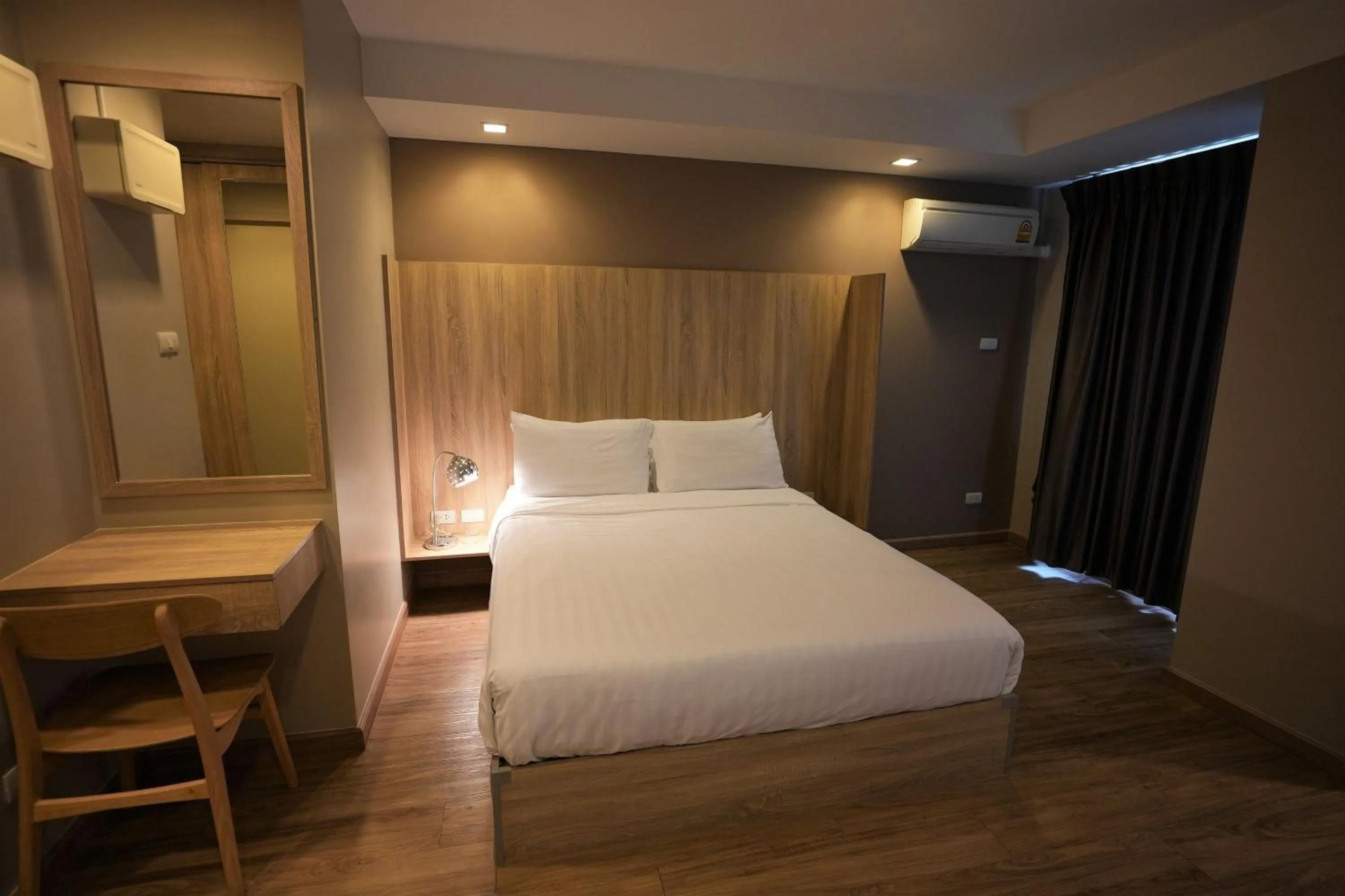 Two-Bedroom Suite in Baan Tanwa - MRT Ratchadapisek