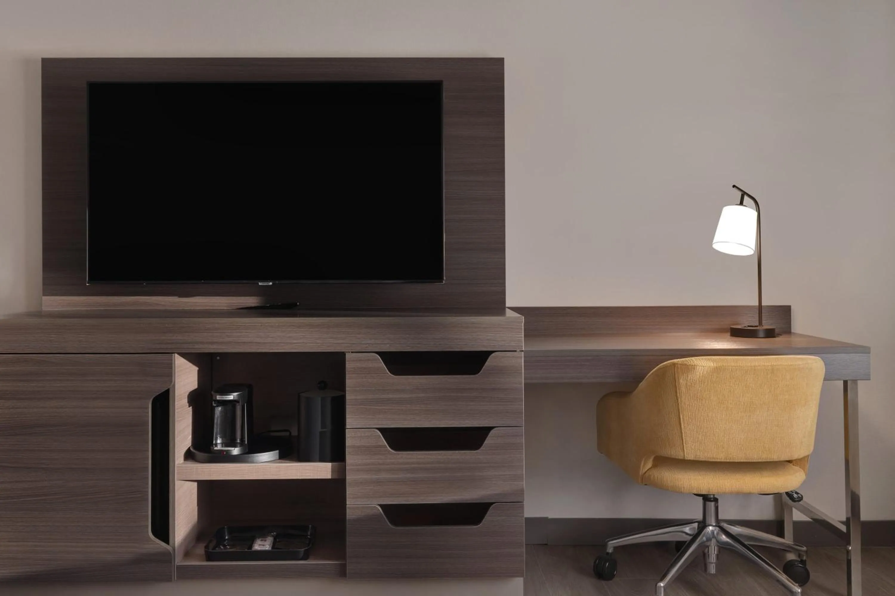 Queen Room with Two Queen Beds in Hampton Inn Chicago Orland Park