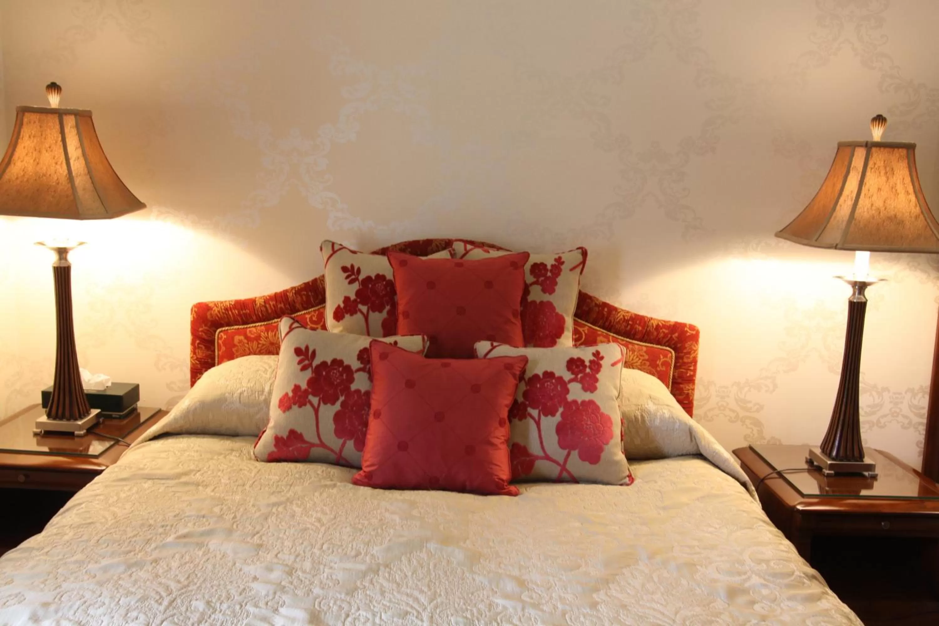 King Room in Mansion House Hotel