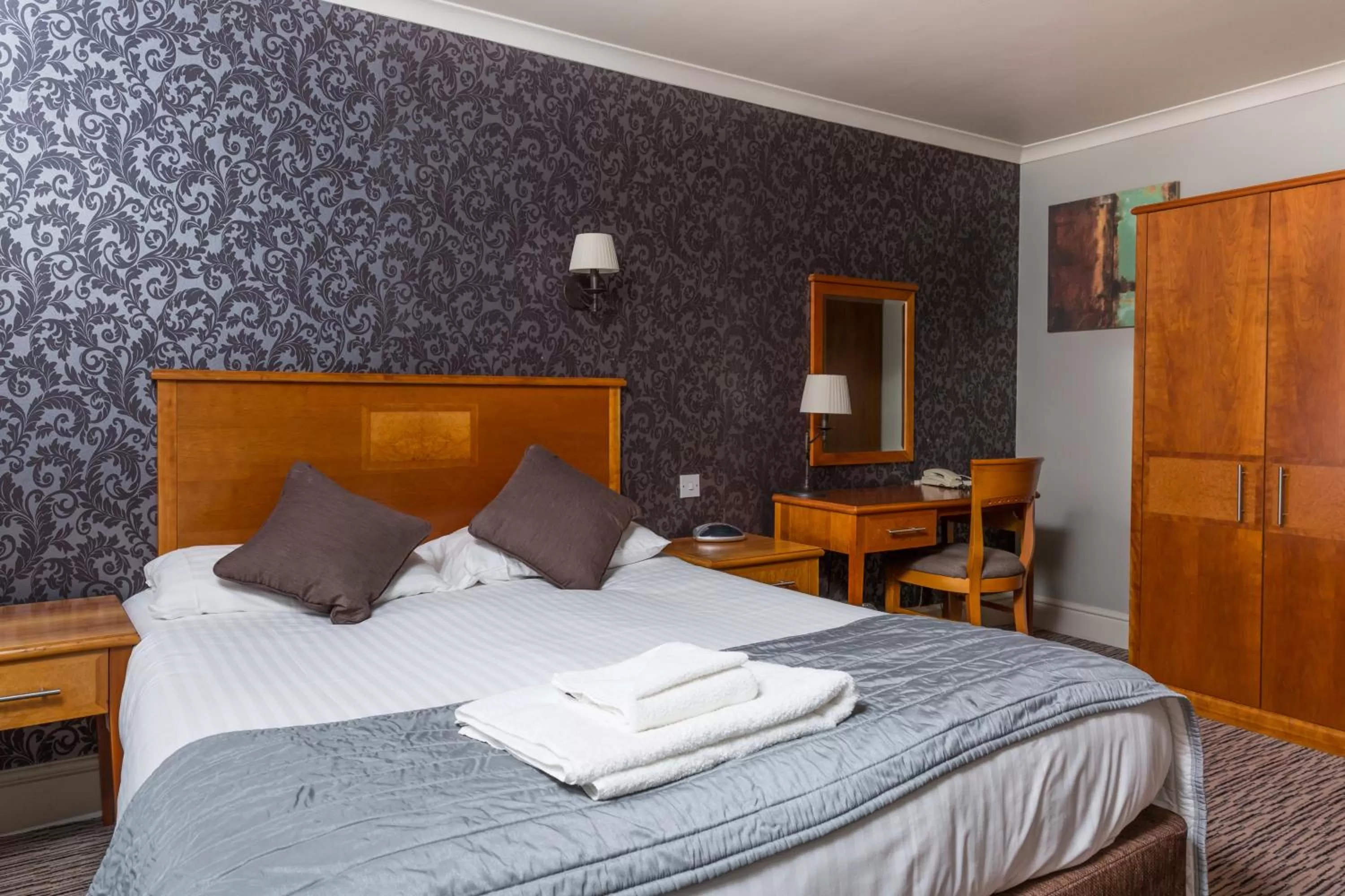 Twin Room in The Dog & Bear Hotel