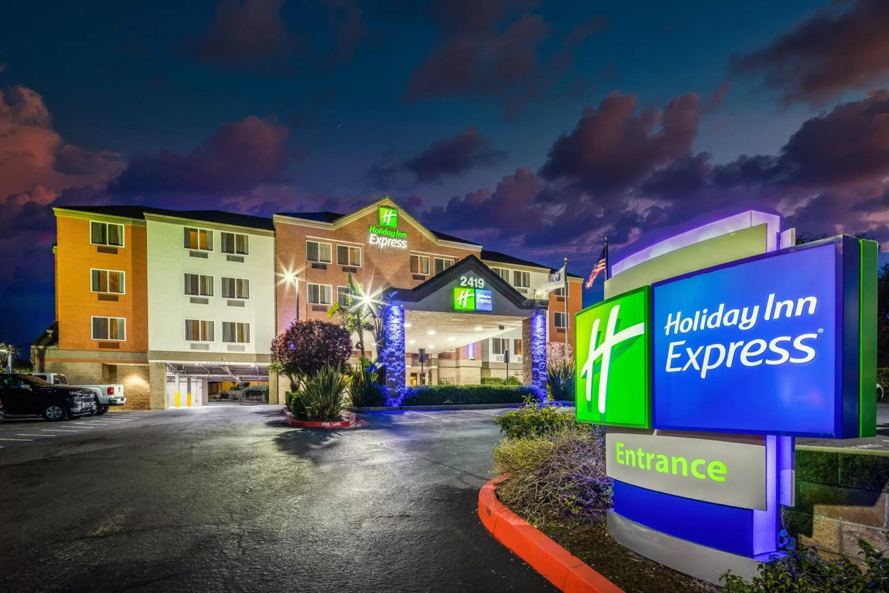 Holiday Inn Express Castro Valley - I-580 by IHG Holiday Inn Express Castro Valley - I-580 by IHG