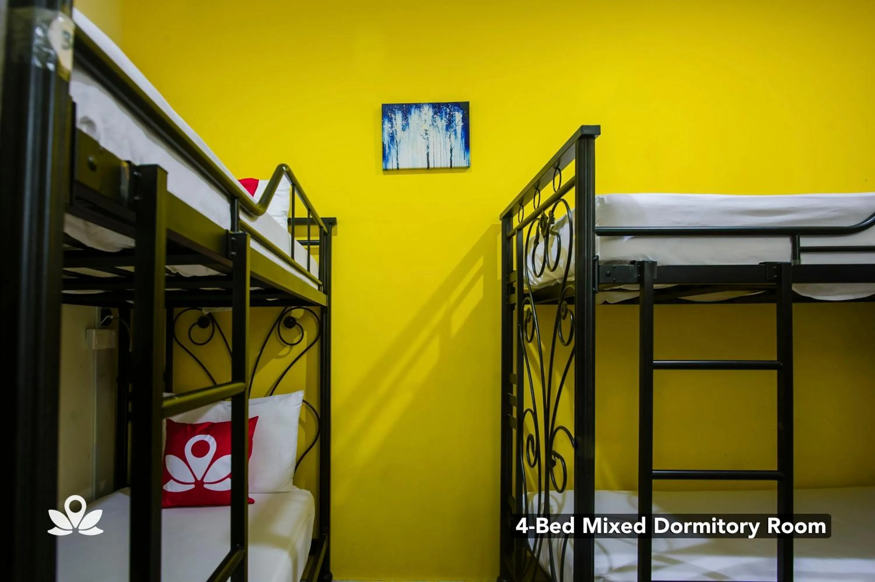 Bed in 4-Bed Mixed Dormitory Room in The Explorers Guesthouse and Hostel