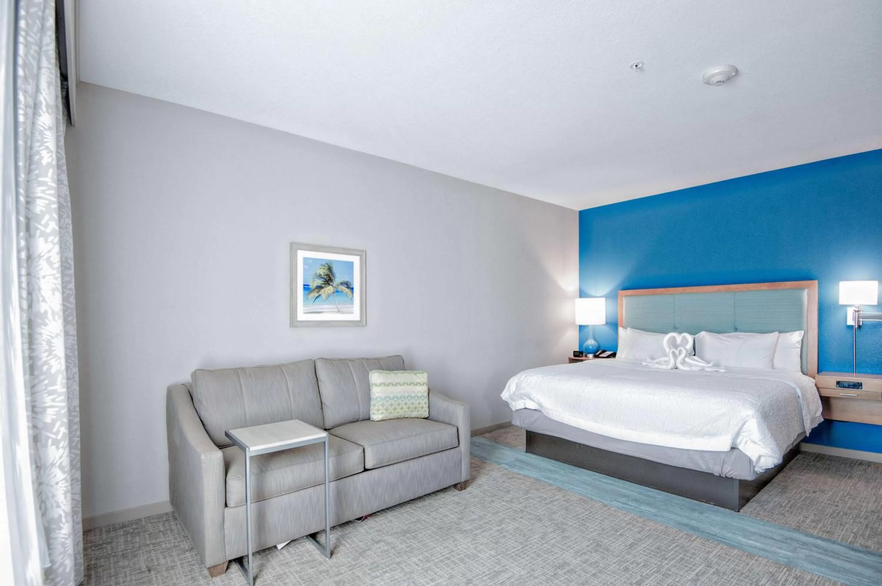 King Room with Sofa Bed - Non-Smoking in Hampton Inn & Suites Mary Esther-Fort Walton Beach, Fl