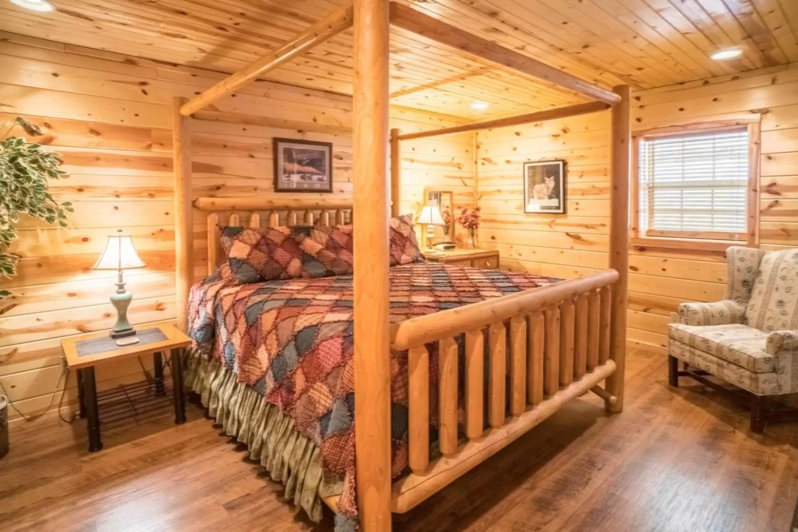 Quadruple 3 in Nacoochee valley motel