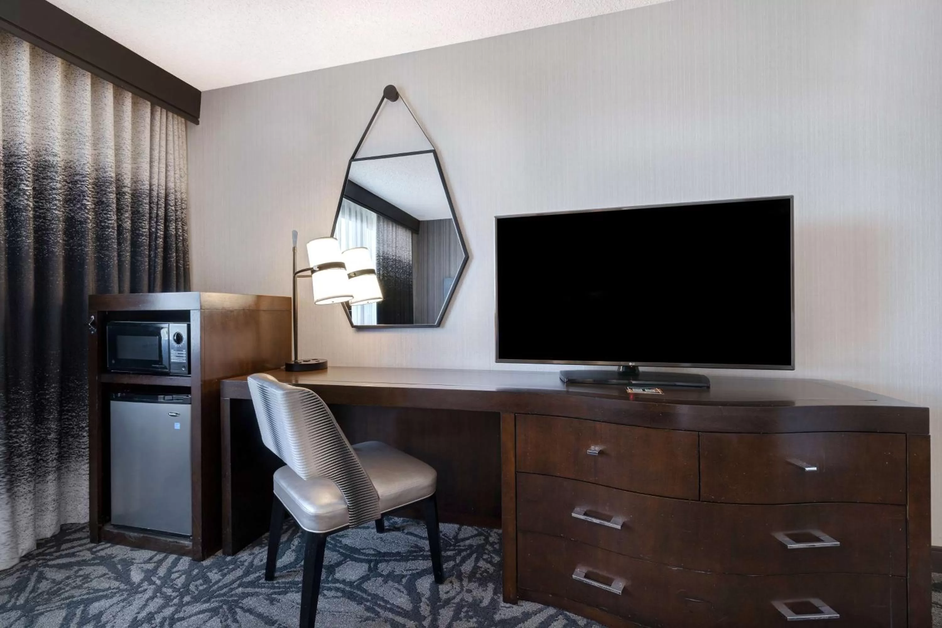 King Suite - Mobility and Hearing Accessible in Embassy Suites by Hilton Santa Clara Silicon Valley