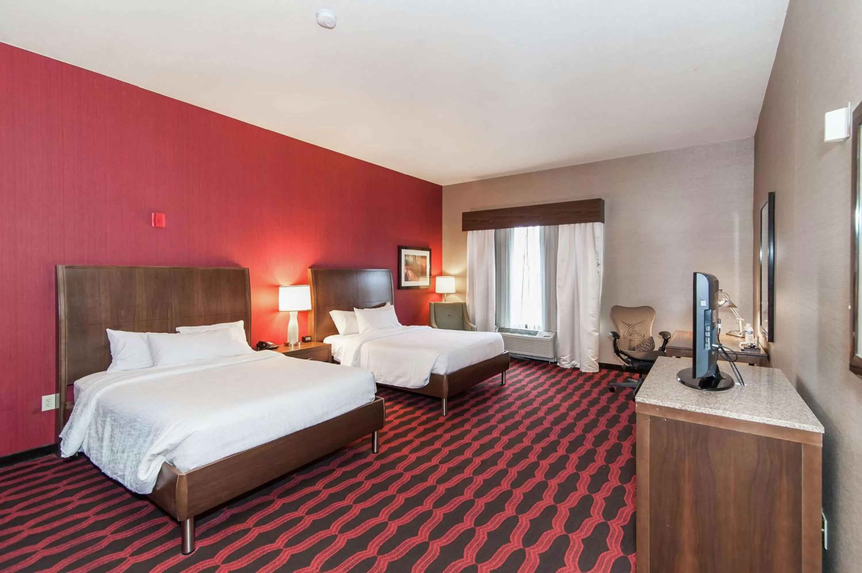 Queen Room with Two Queen Beds in Hilton Garden Inn Closest Foxwoods