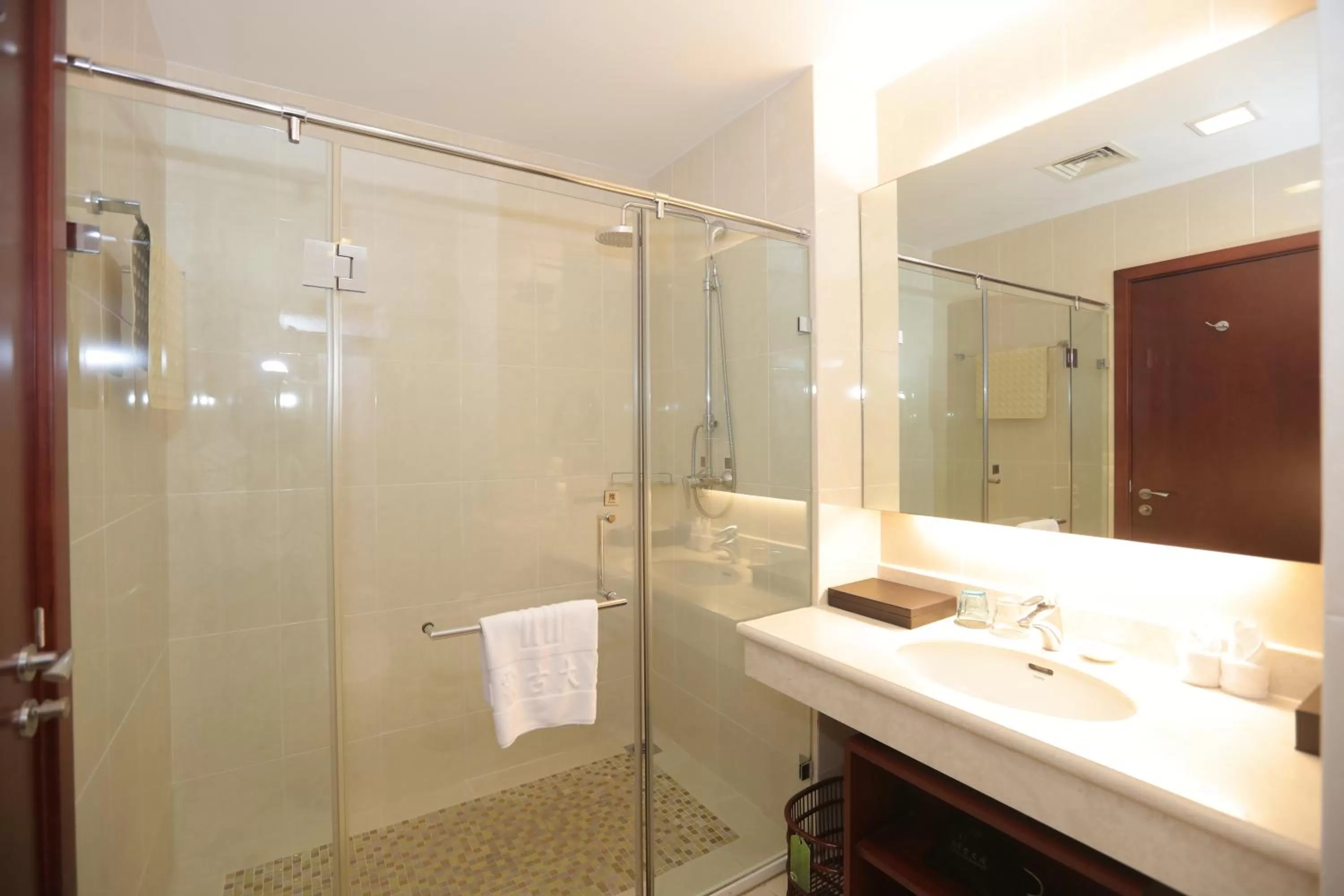 Standard Twin Room in Inner Mongolia Grand Hotel