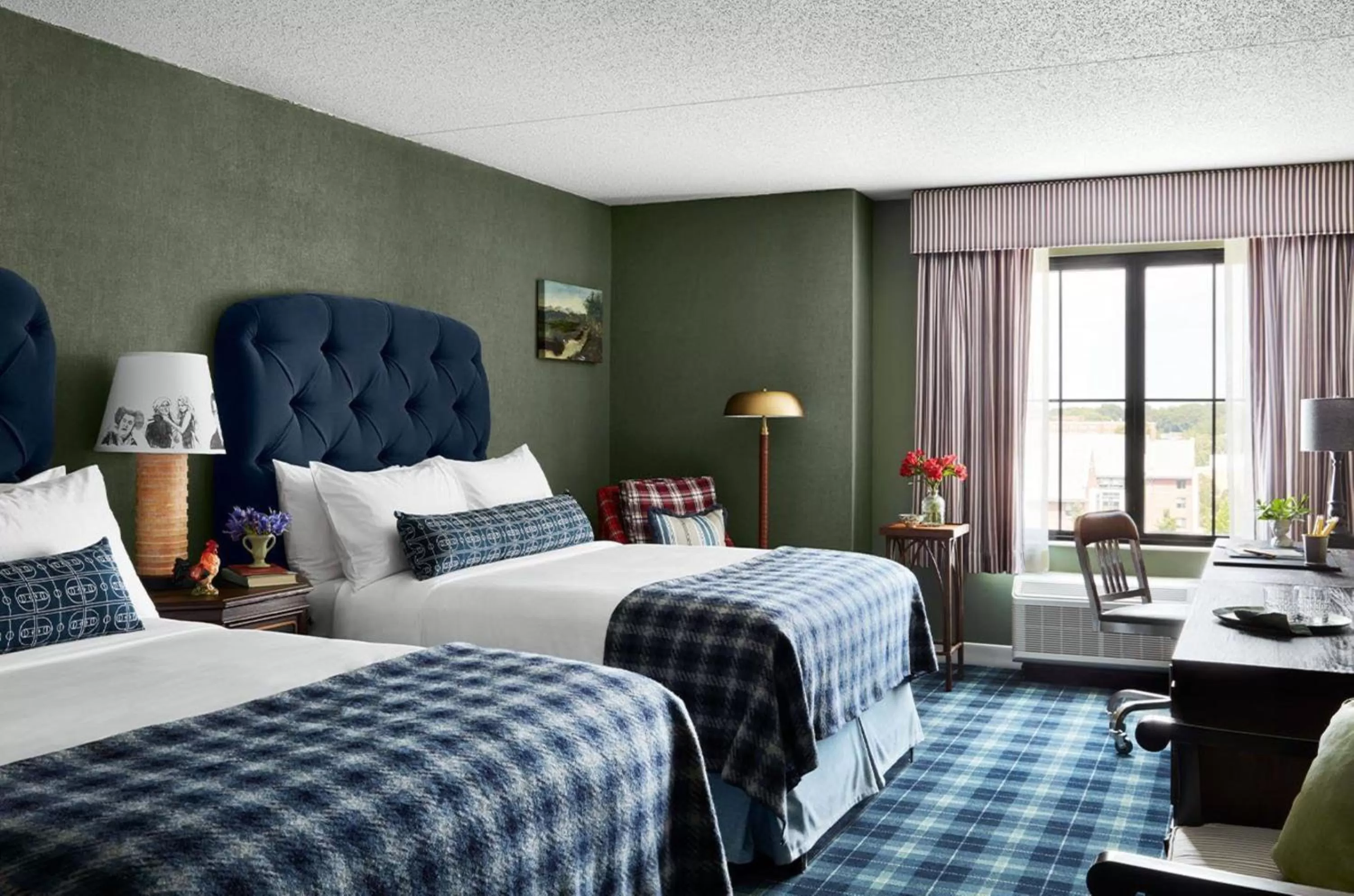 Bed in Graduate by Hilton Storrs