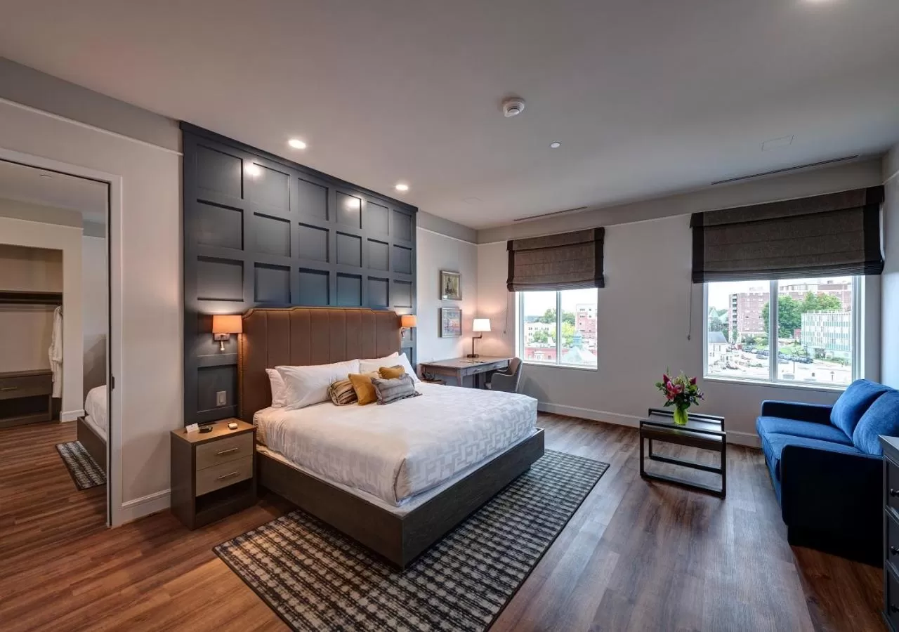 Executive King Room in The Hotel Concord