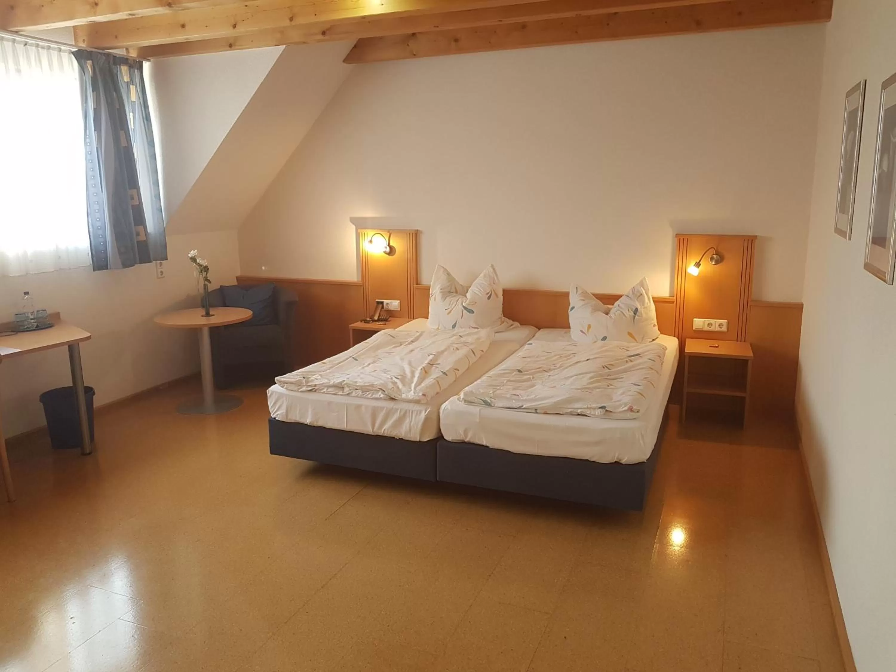 Standard Triple Room - single occupancy in Andi´s Steakhüsli & Hotel