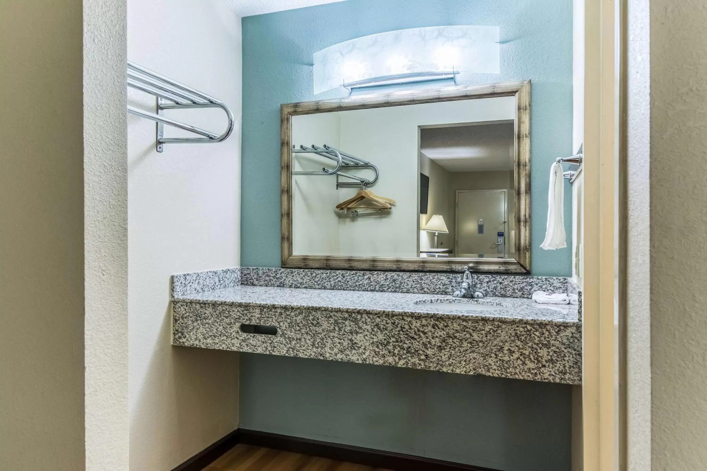 Deluxe Queen Room with Two Queen Beds - single occupancy - Smoking in Motel 6-Kenly, NC