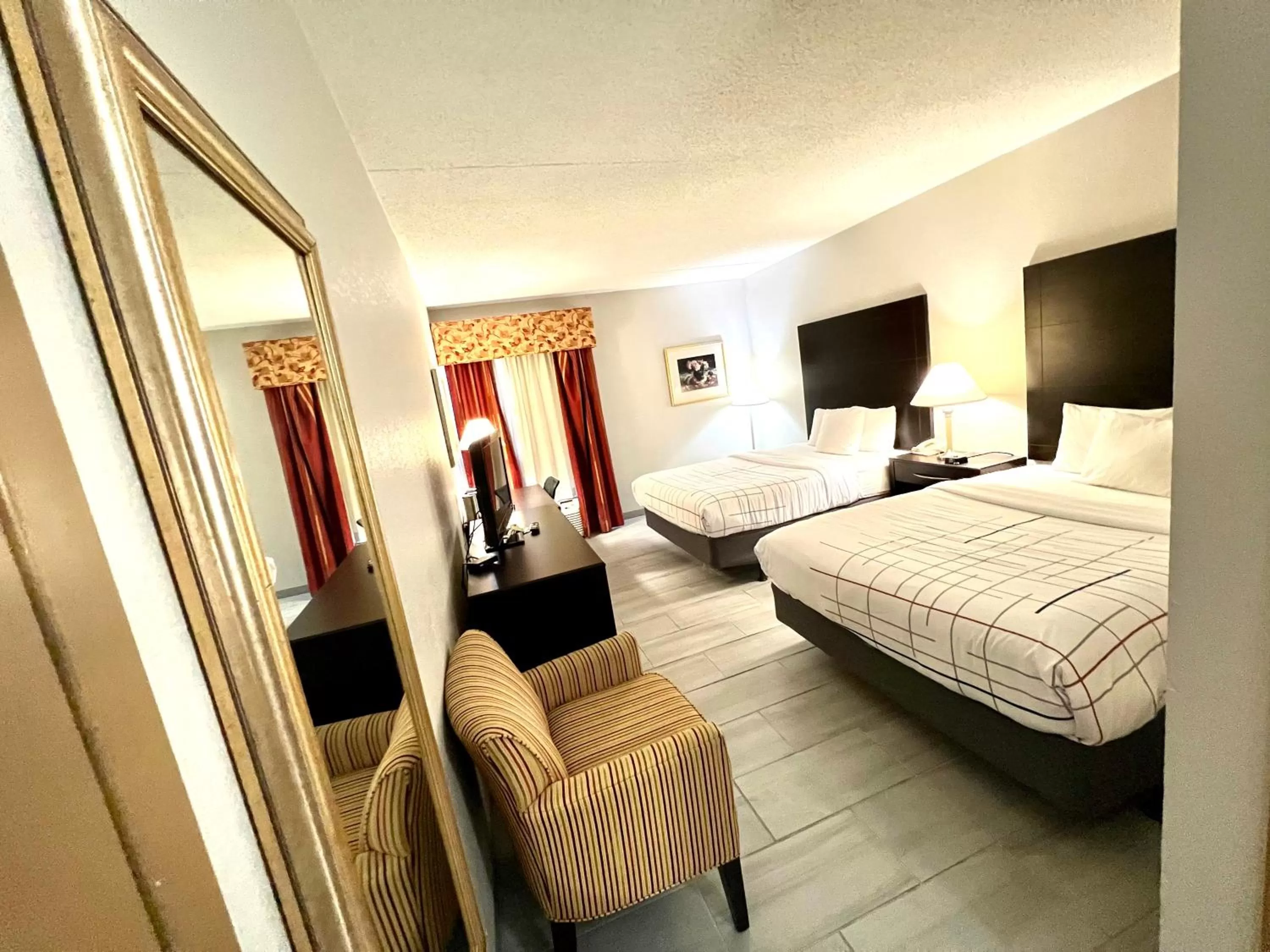 Queen Room with Two Queen Beds - Non-Smoking in La Quinta by Wyndham Salina