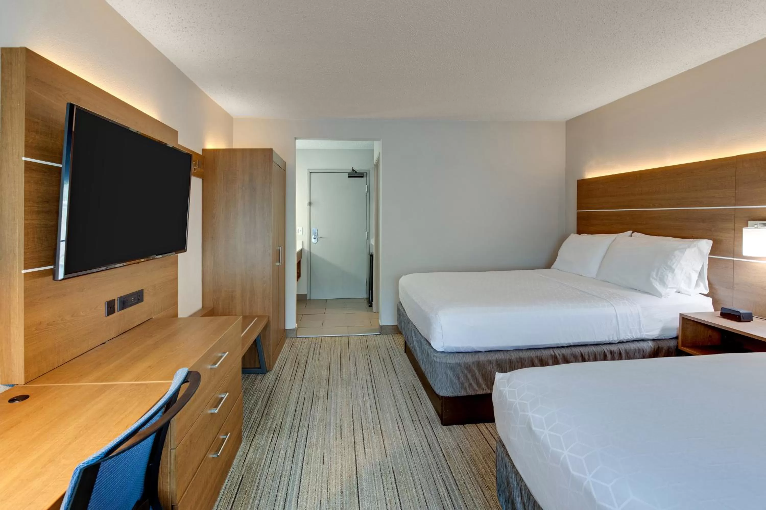 Standard Room with Two Queen Beds in Holiday Inn Express Nashville W-I40 by IHG