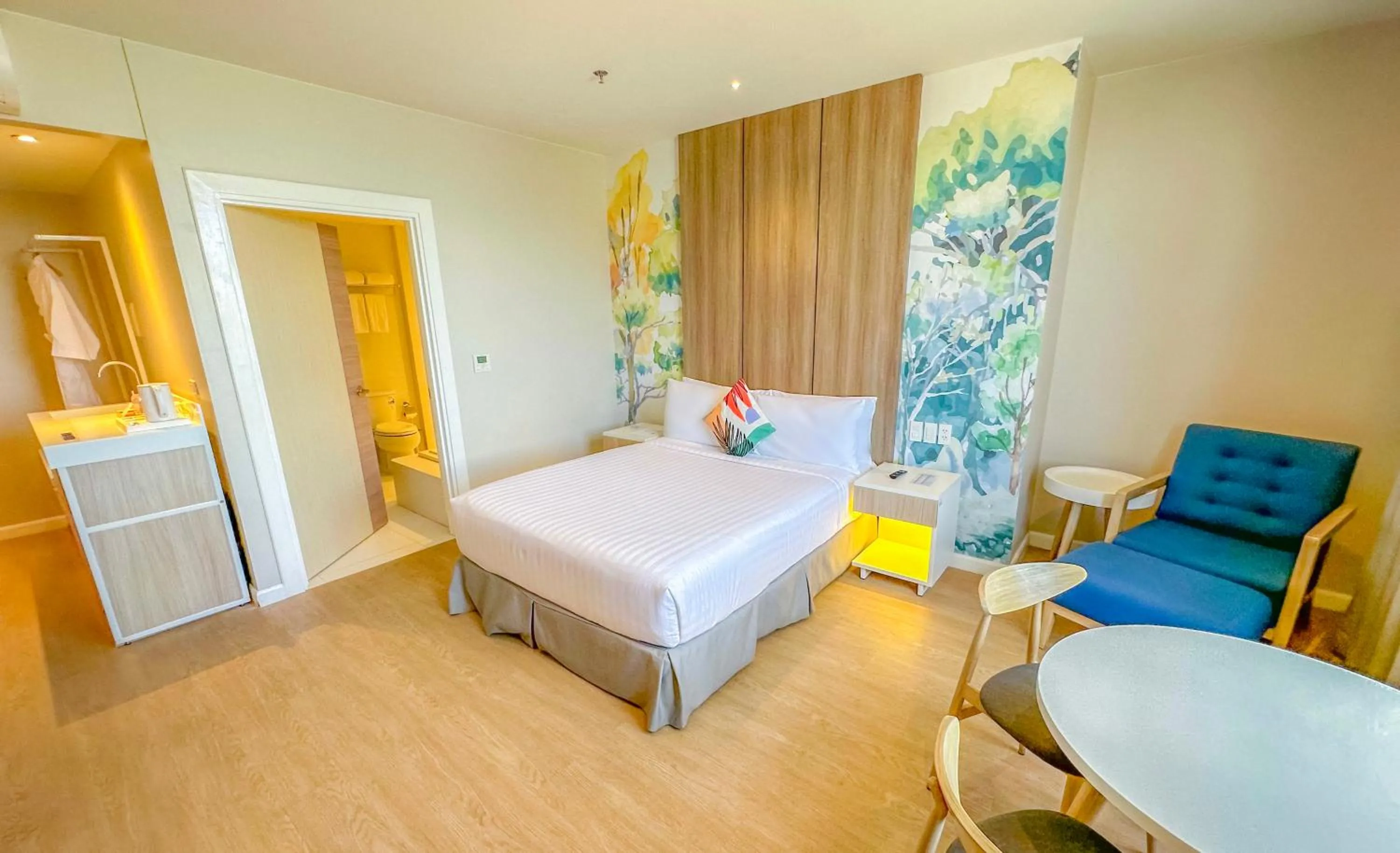 Executive Suite in Harolds Hotel Quezon City