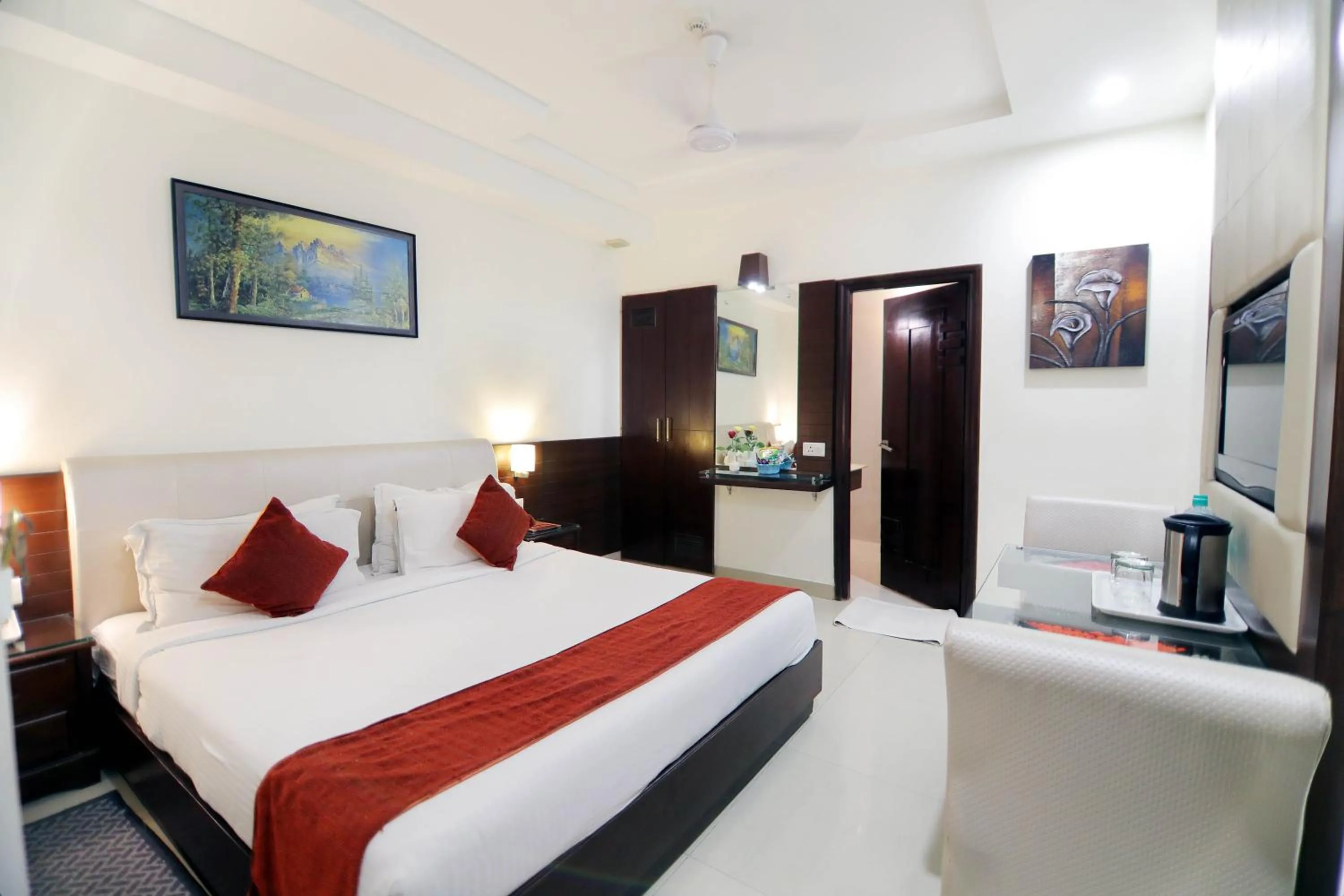 Deluxe Double or Twin Room in Taj Inn Hotel