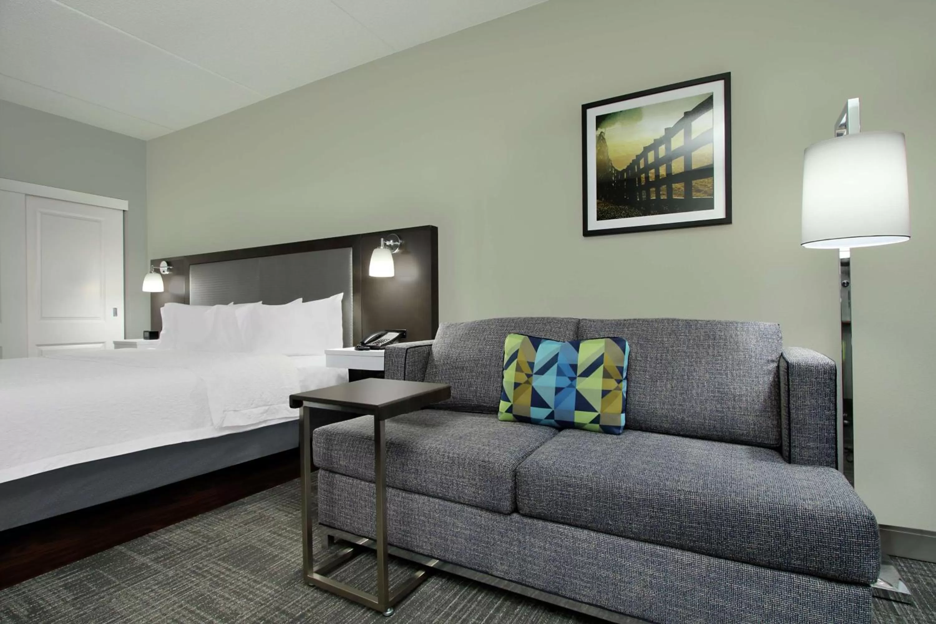 King Studio Suite with Whirlpool - Non-Smoking in Hampton Inn Hagerstown-Maugansville