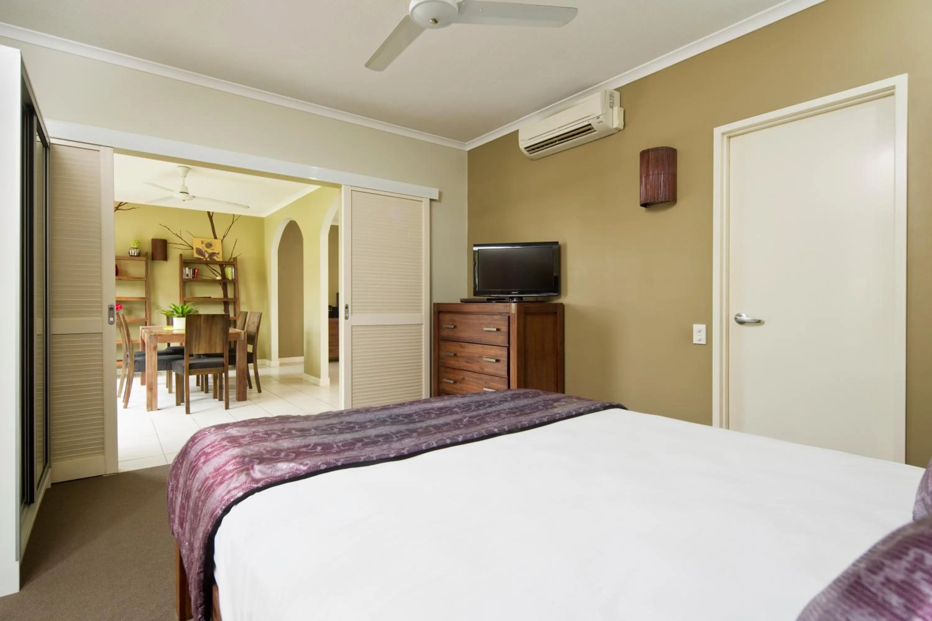 Two-Bedroom Apartment in Mango Lagoon Resort & Wellness Spa