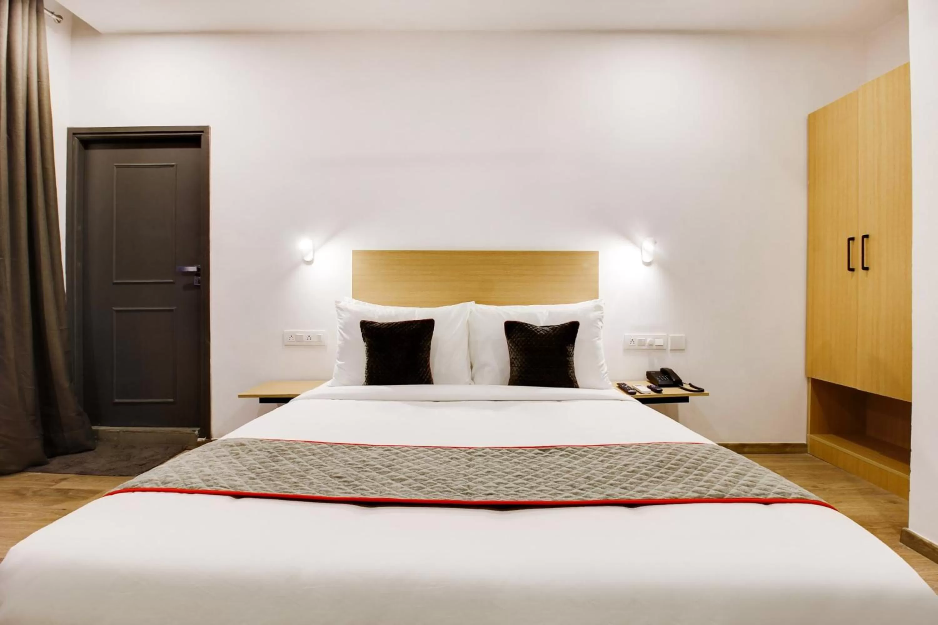 Deluxe Triple Room - single occupancy in Super townhouse moosapet Rcc Prime