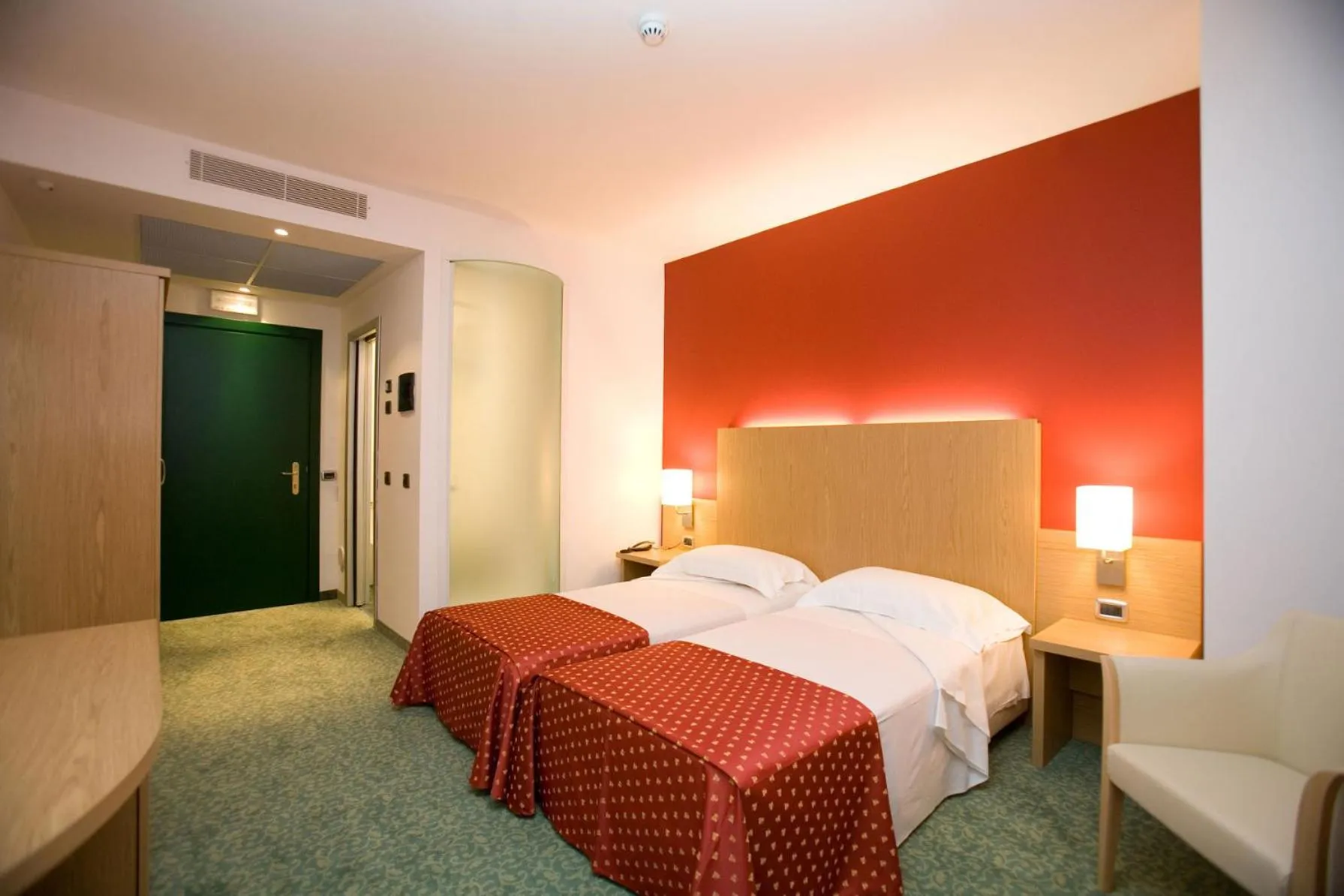 Double Room - single occupancy in Hotel Senator