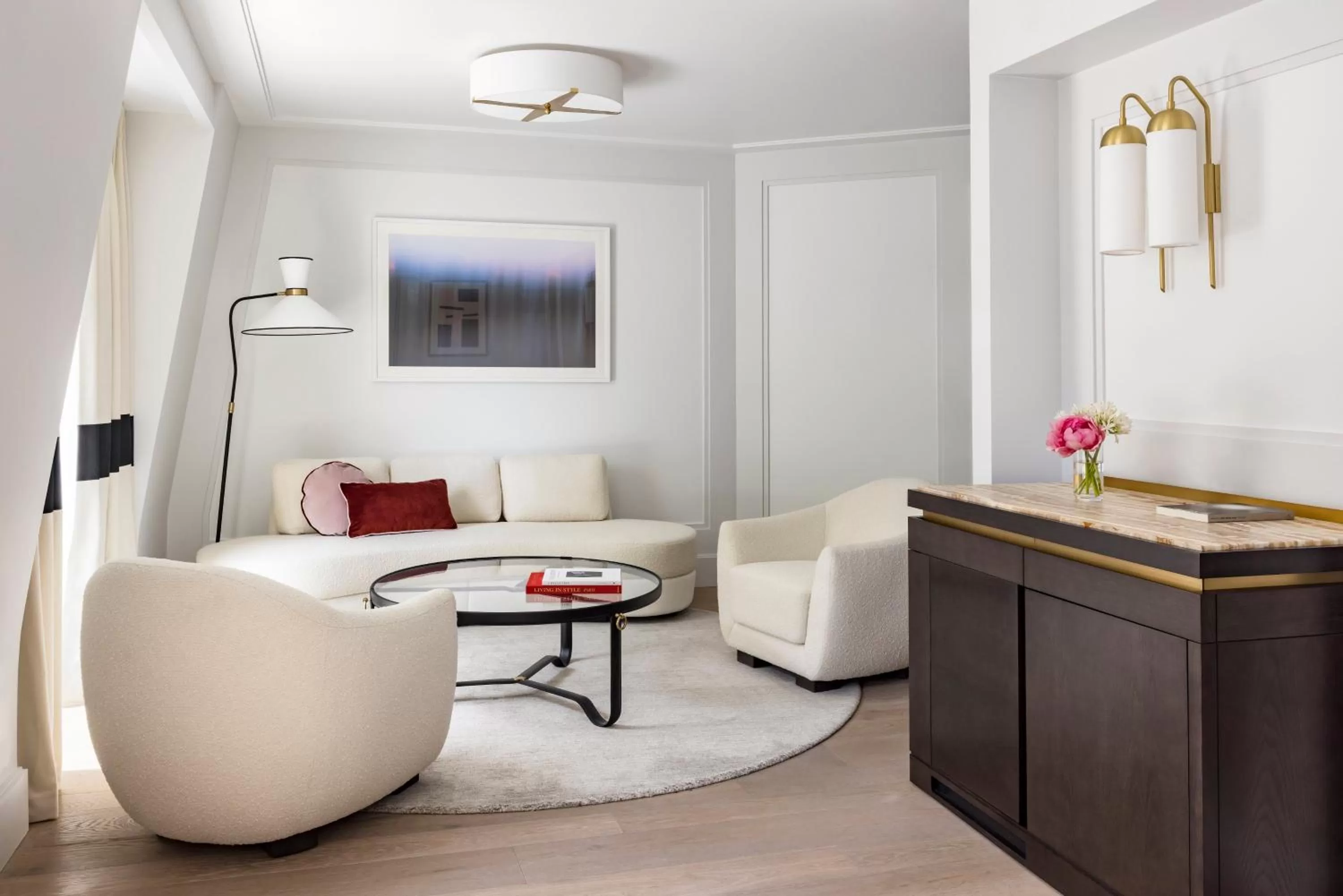 King Suite - Non-Smoking in Kimpton - St Honoré Paris by IHG