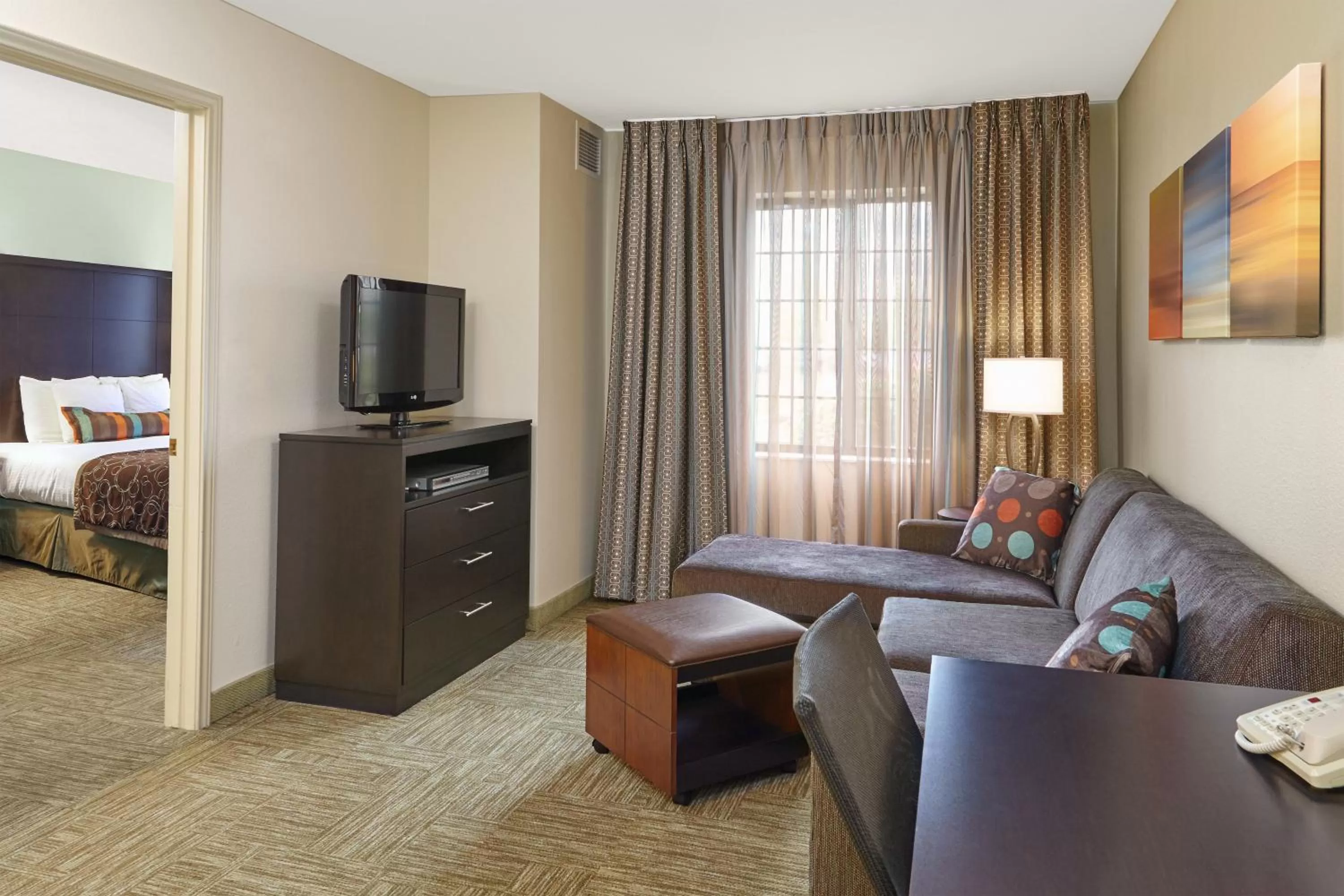 One-Bedroom Suite in Staybridge Suites Glenview by IHG