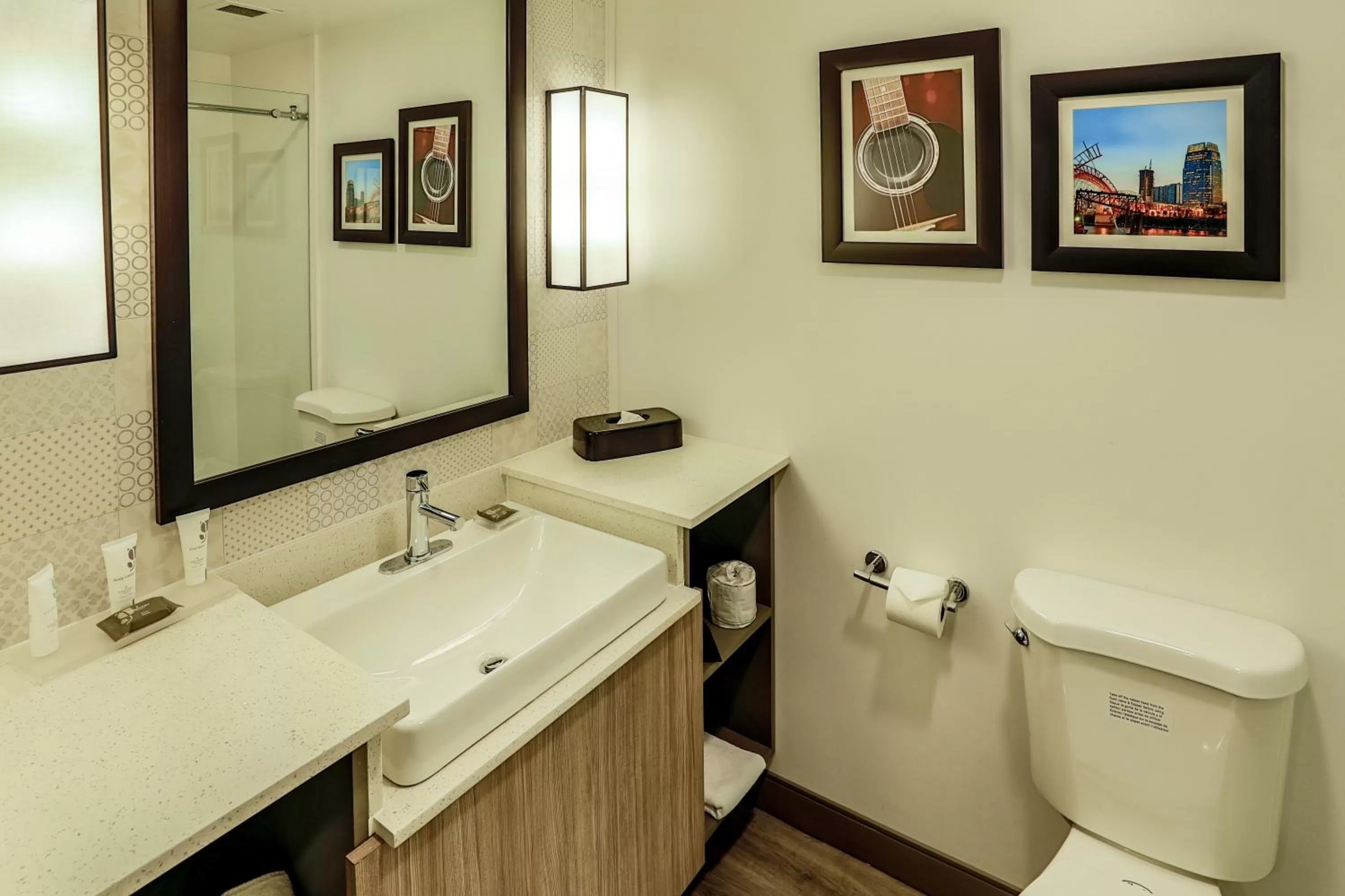 King Room - Non-Smoking in Country Inn & Suites by Radisson Nashville Airport TN