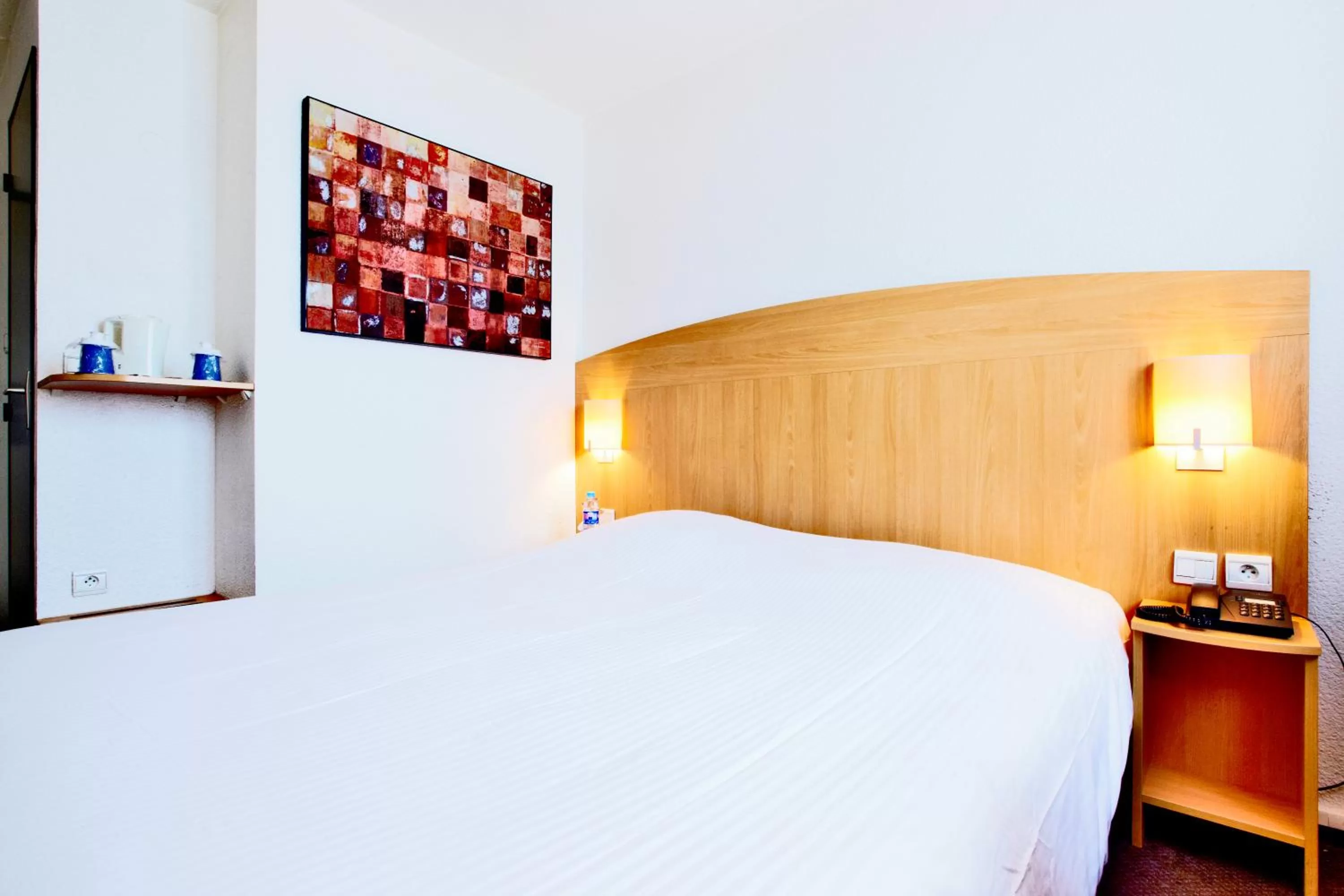 Double Room in Hôtel Restaurant Kyriad Mulhouse Nord Illzach