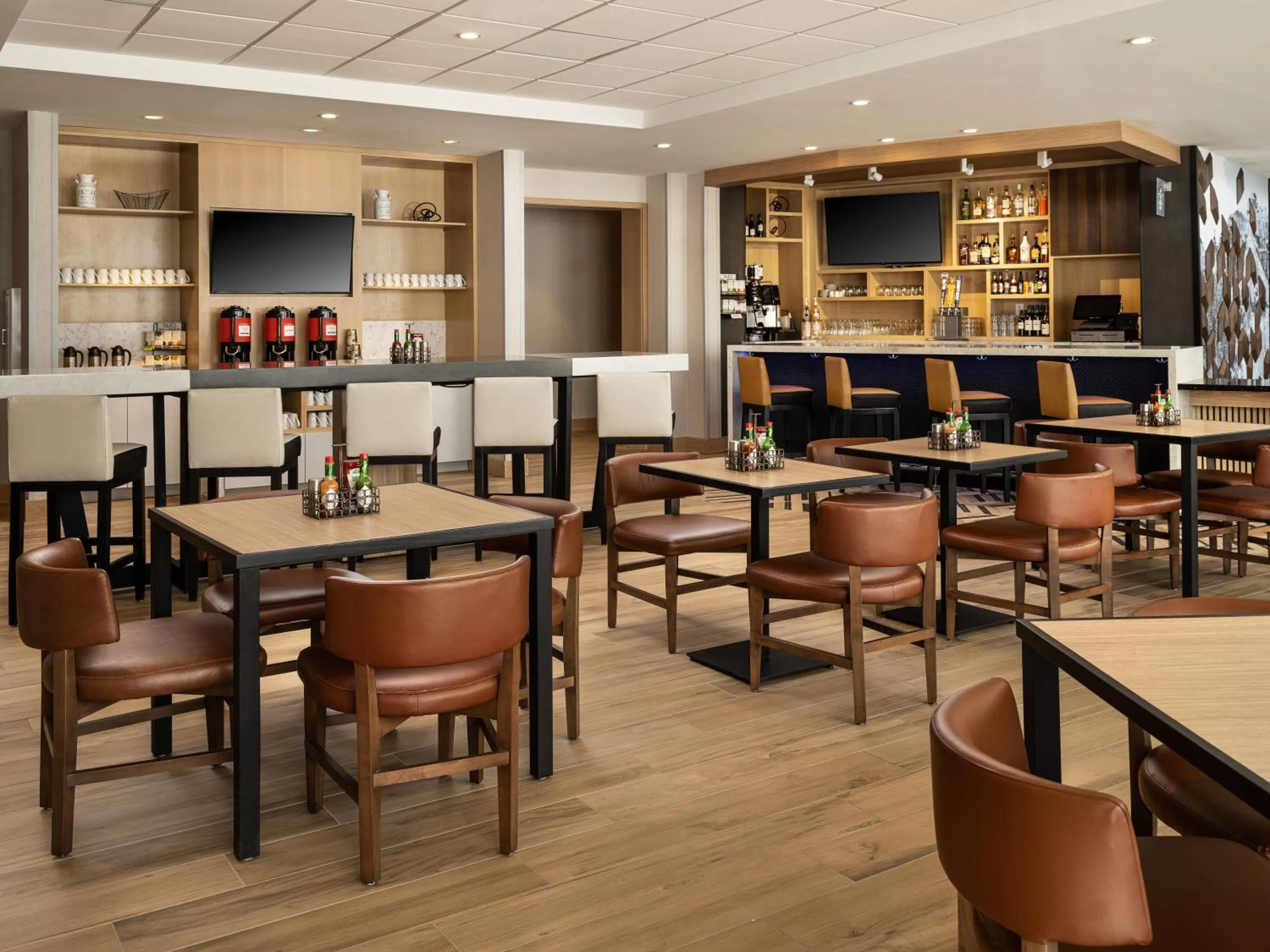 Restaurant/places to eat in Hyatt Place Amarillo-West