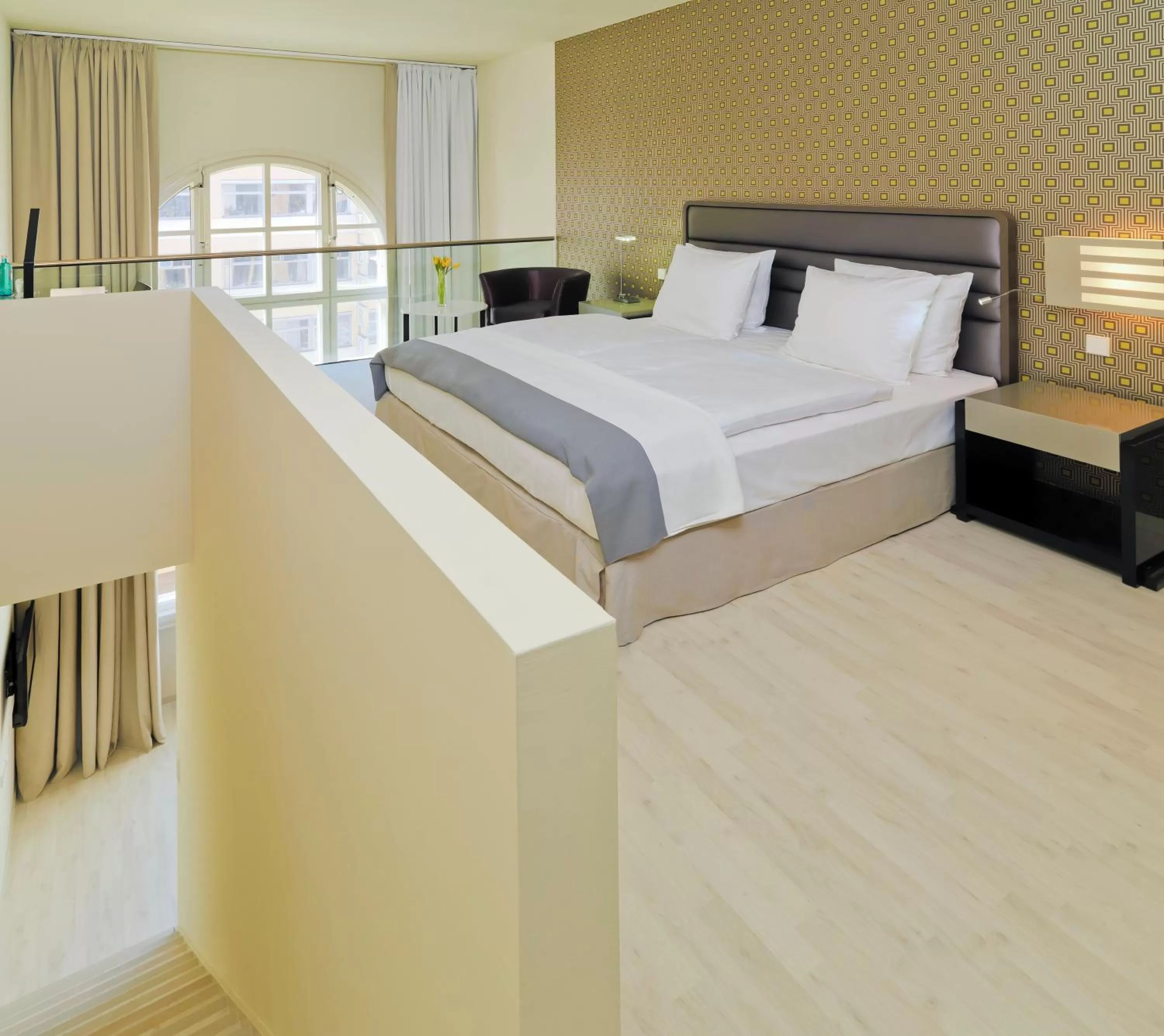 Duplex Loft (2 Adults) in H10 Berlin Ku'damm