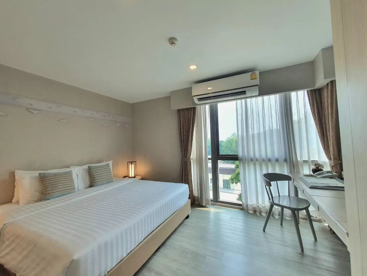 Deluxe Room in Ana Park Residence