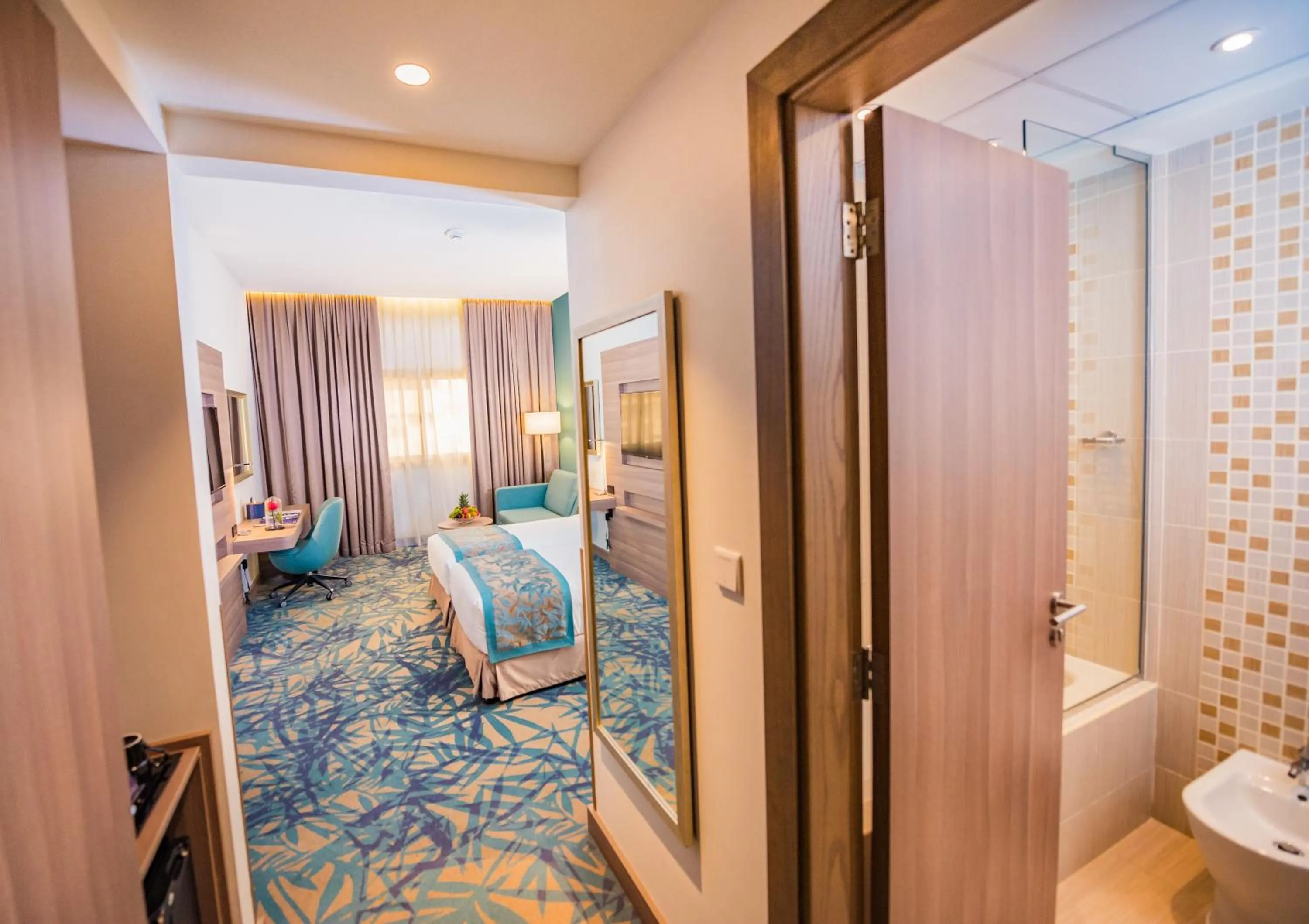 Deluxe Twin Smoking Room  in MENA Plaza Hotel Albarsha At The Mall