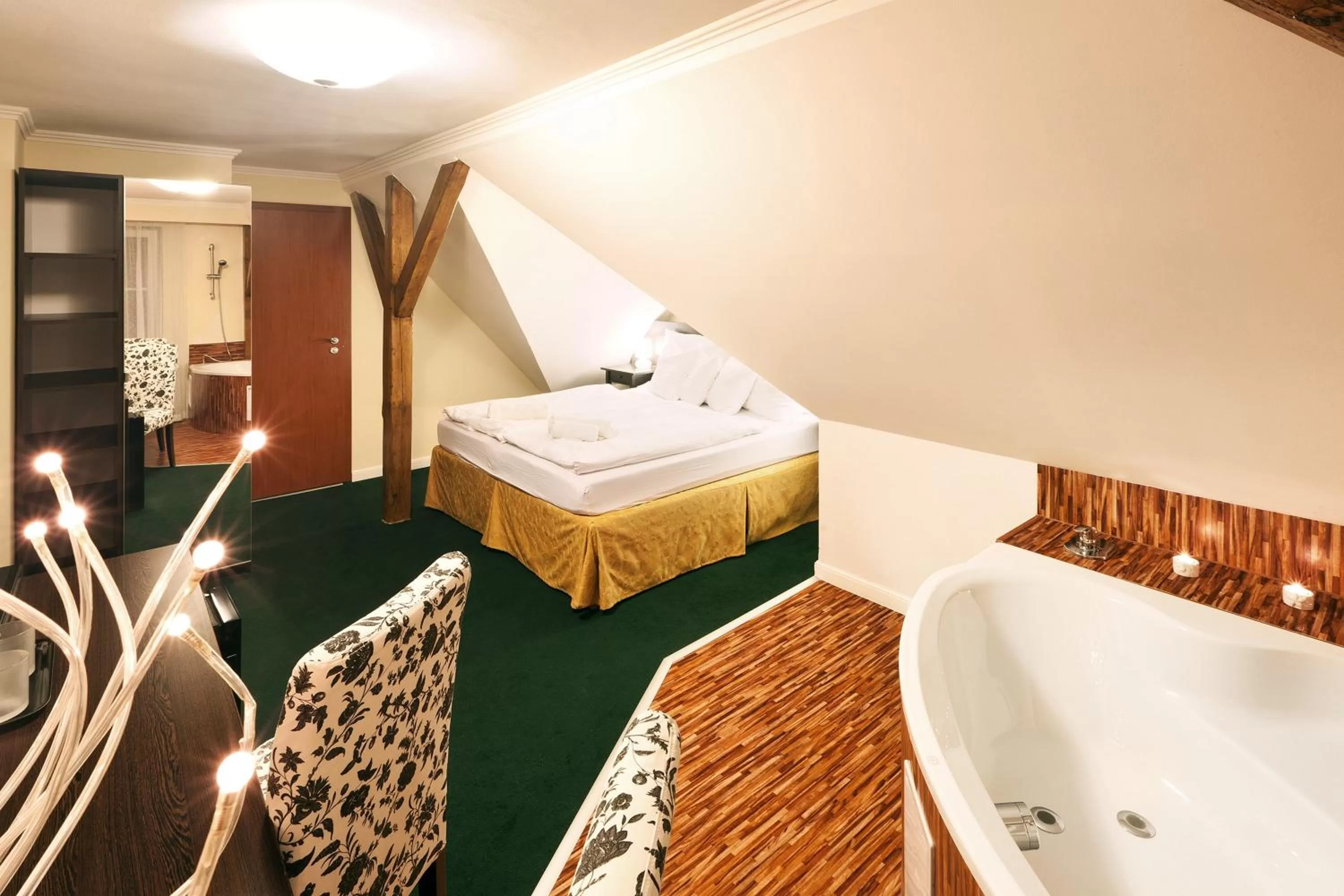 Deluxe Double Room with Spa Bath  in Pytloun Design Self Check-in Hotel