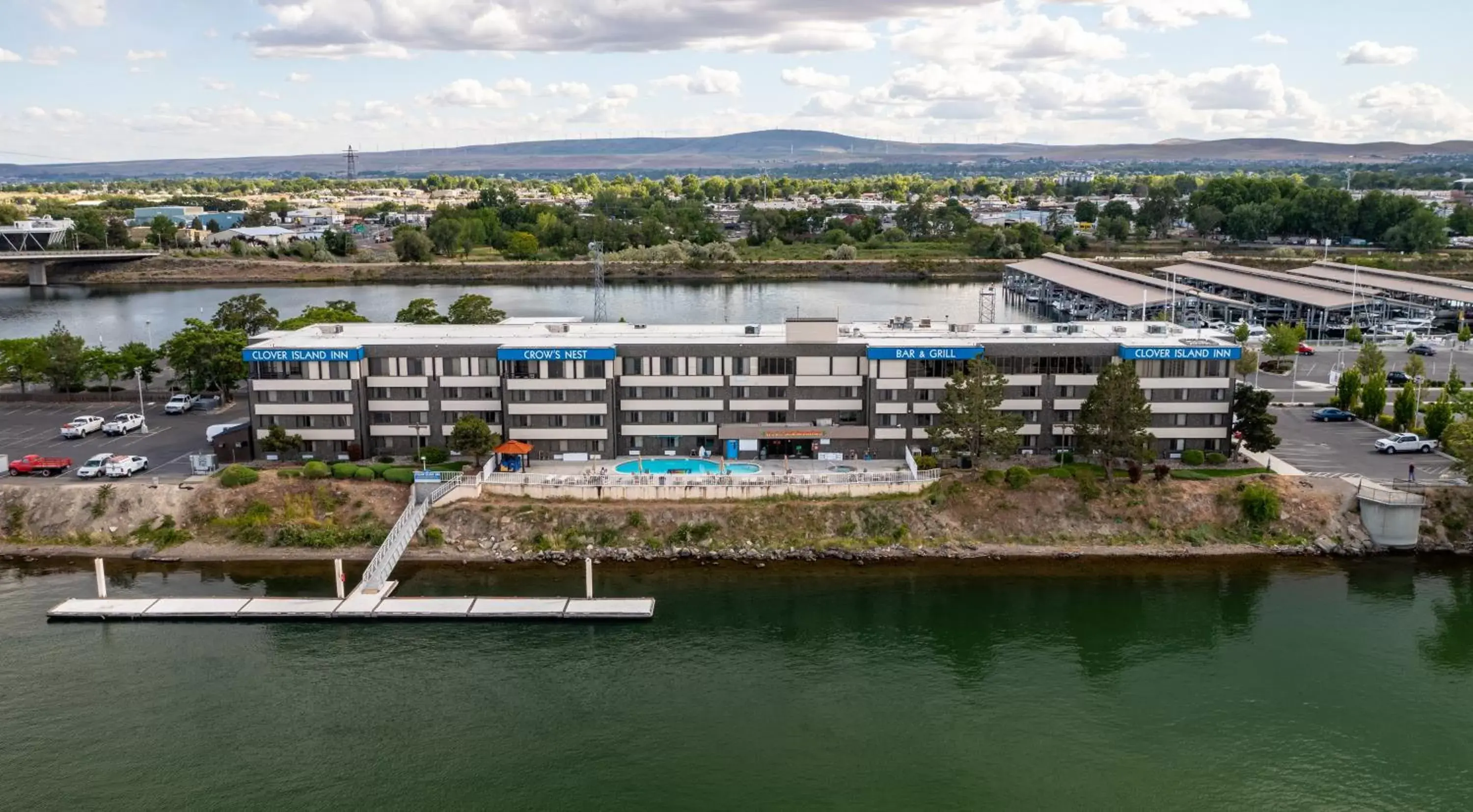 Clover Island Inn Clover Island Inn