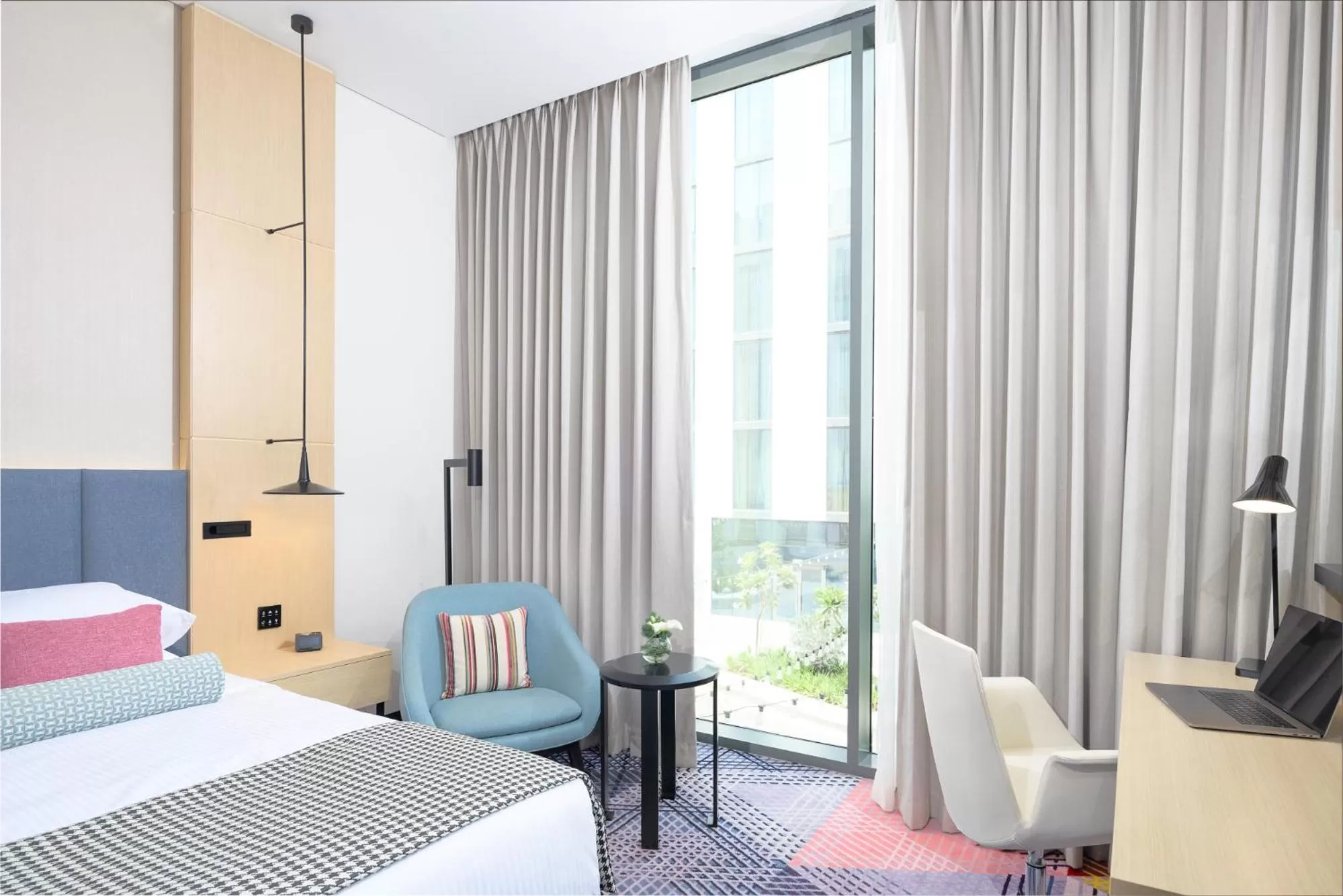 Deluxe Twin Room in Millennium Al Barsha