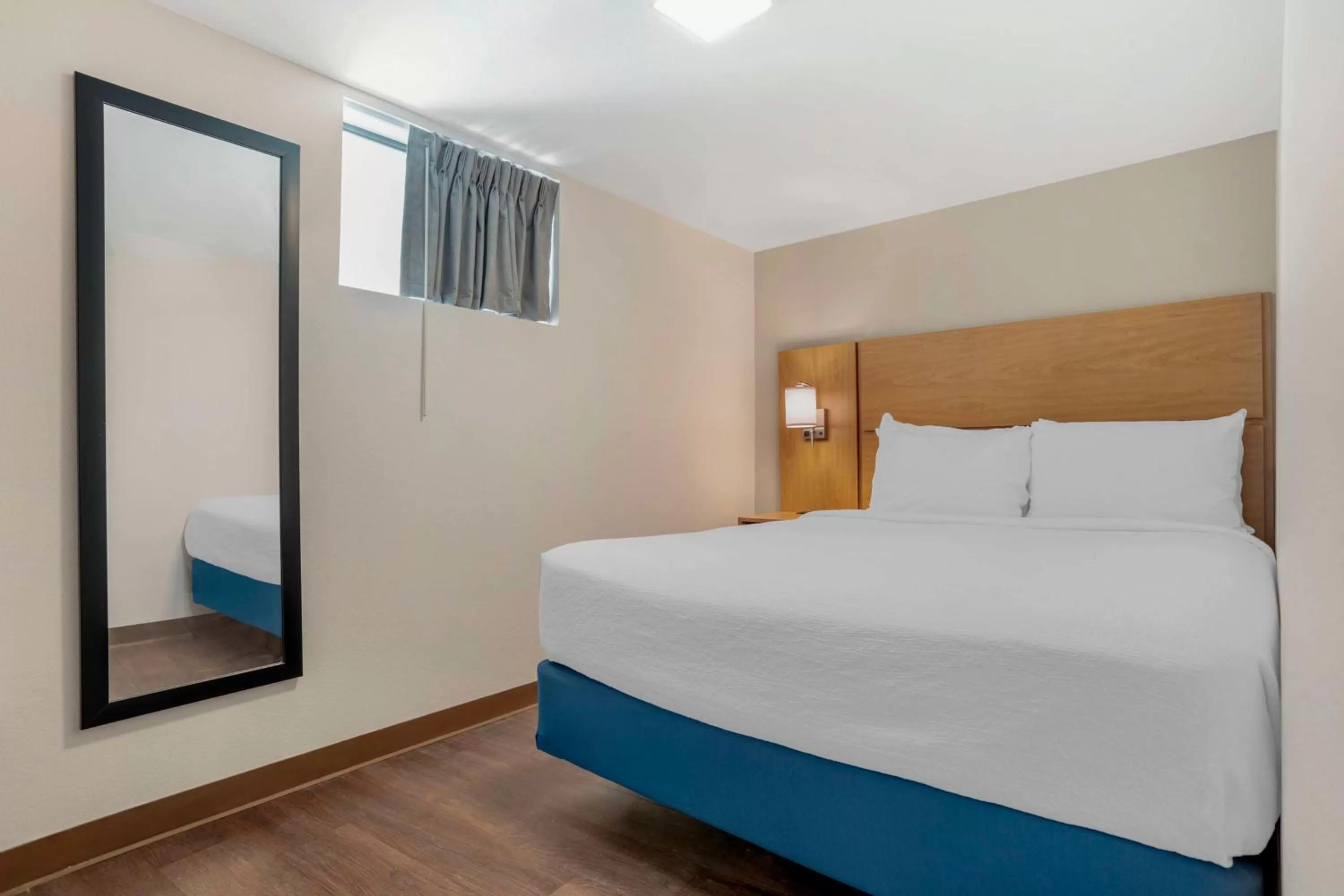 Queen Suite with Two Queen Beds and Sofa Bed - Non-Smoking in Chateau Beachfront Hotel, a By the Sea Resort