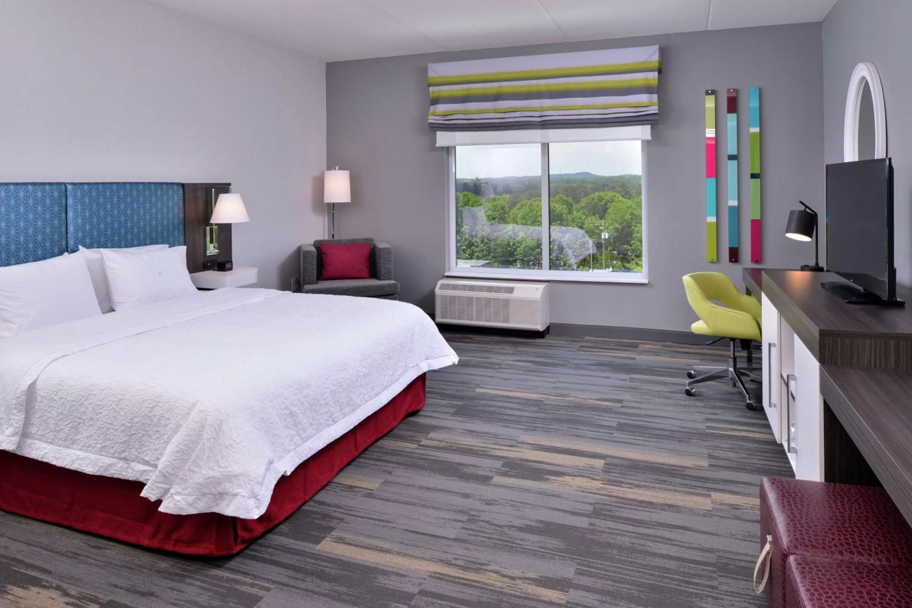 King Room - Mobility Access/Non-Smoking in Hampton Inn & Suites Atlanta/Marietta