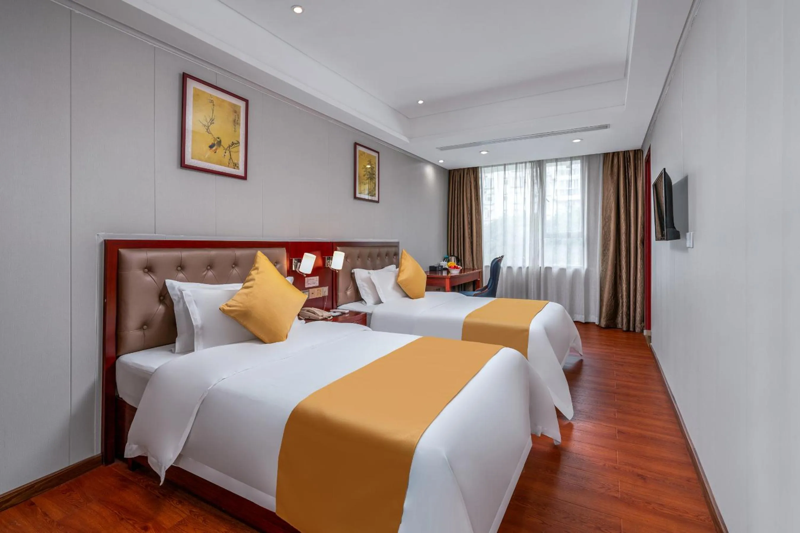 Superior Twin Room in Guangzhou Shi Liu Hotel