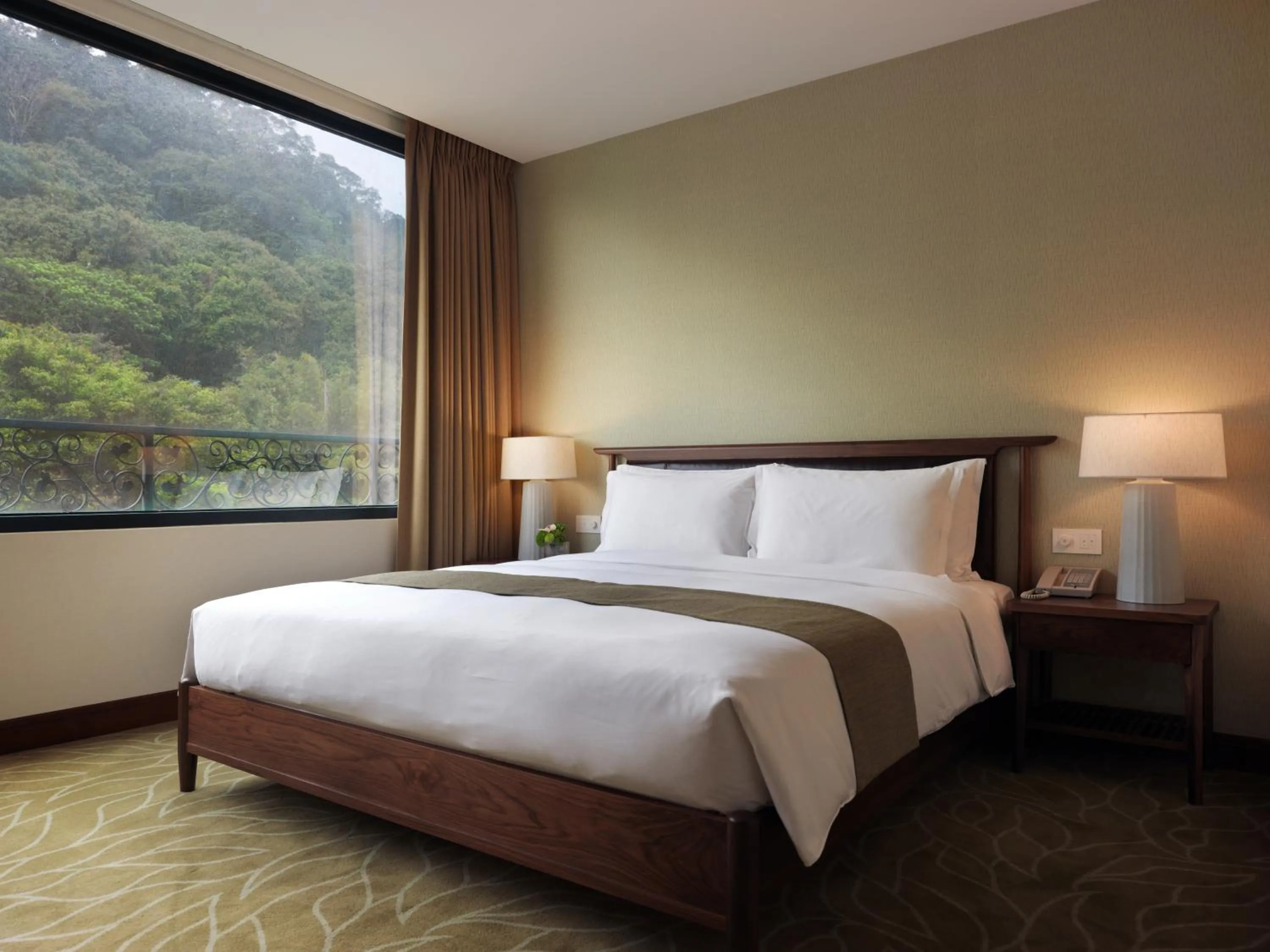 Deluxe Double Room in Yusense Hotel