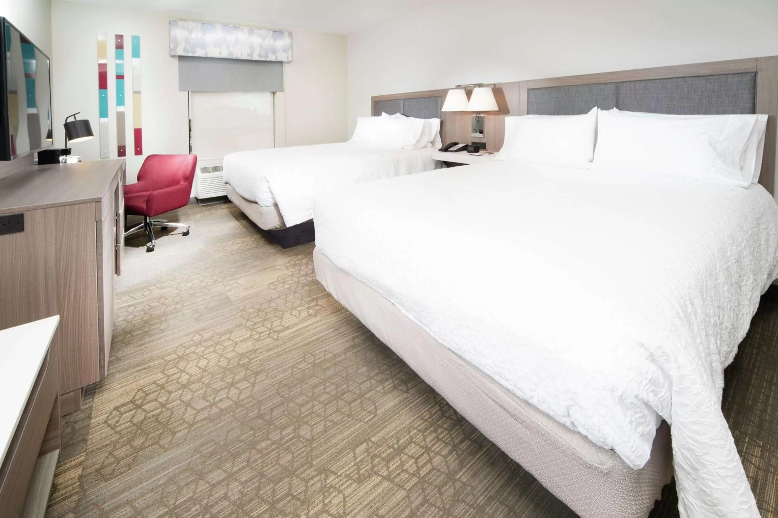 Queen Room with Two Queen Beds in Hampton Inn & Suites Santa Maria