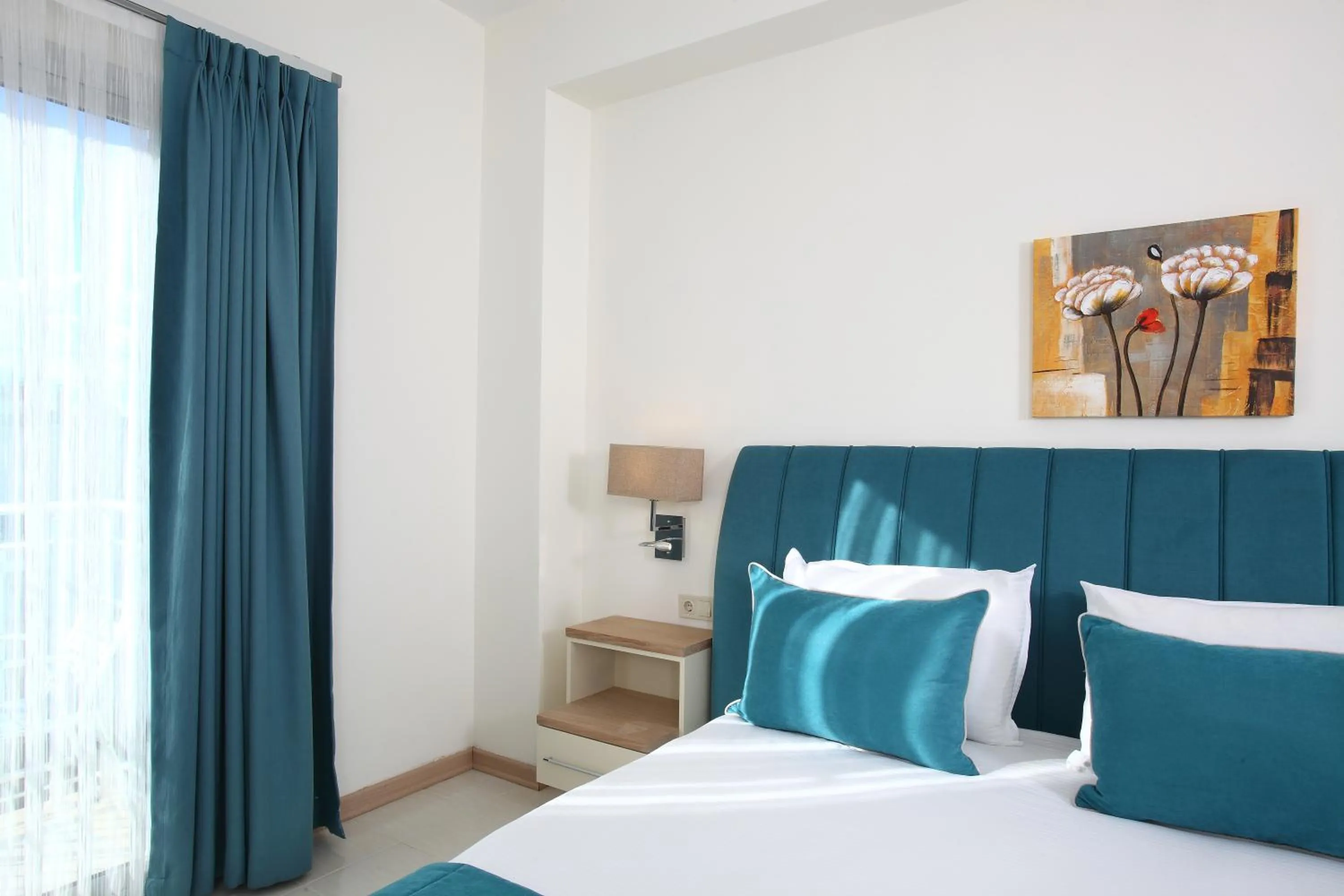 Deluxe Double or Twin Room in Mandarin Resort & Spa