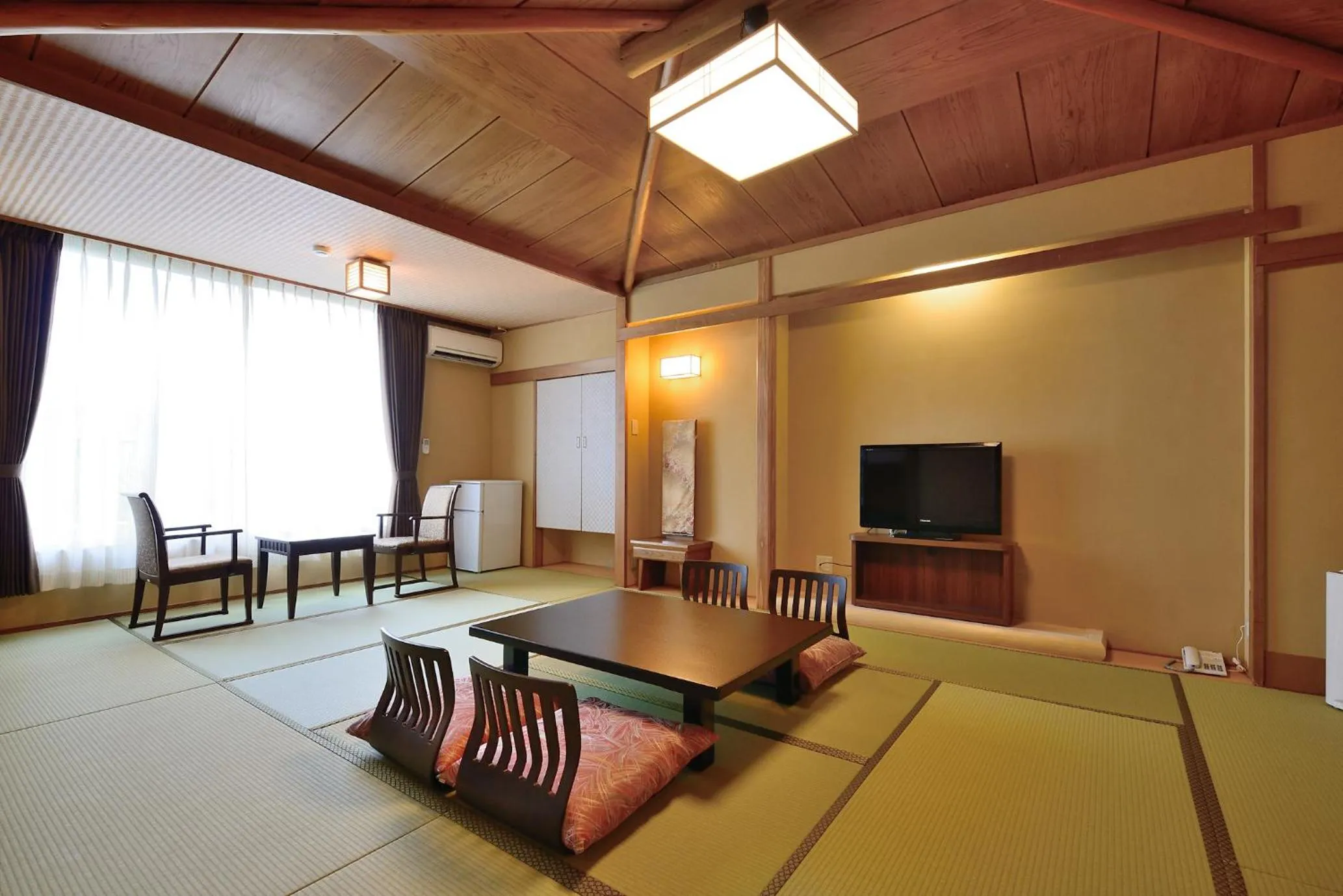 Superior Japanese-Style Room with Mt. Fuji View - East Wing in New Hakkeien