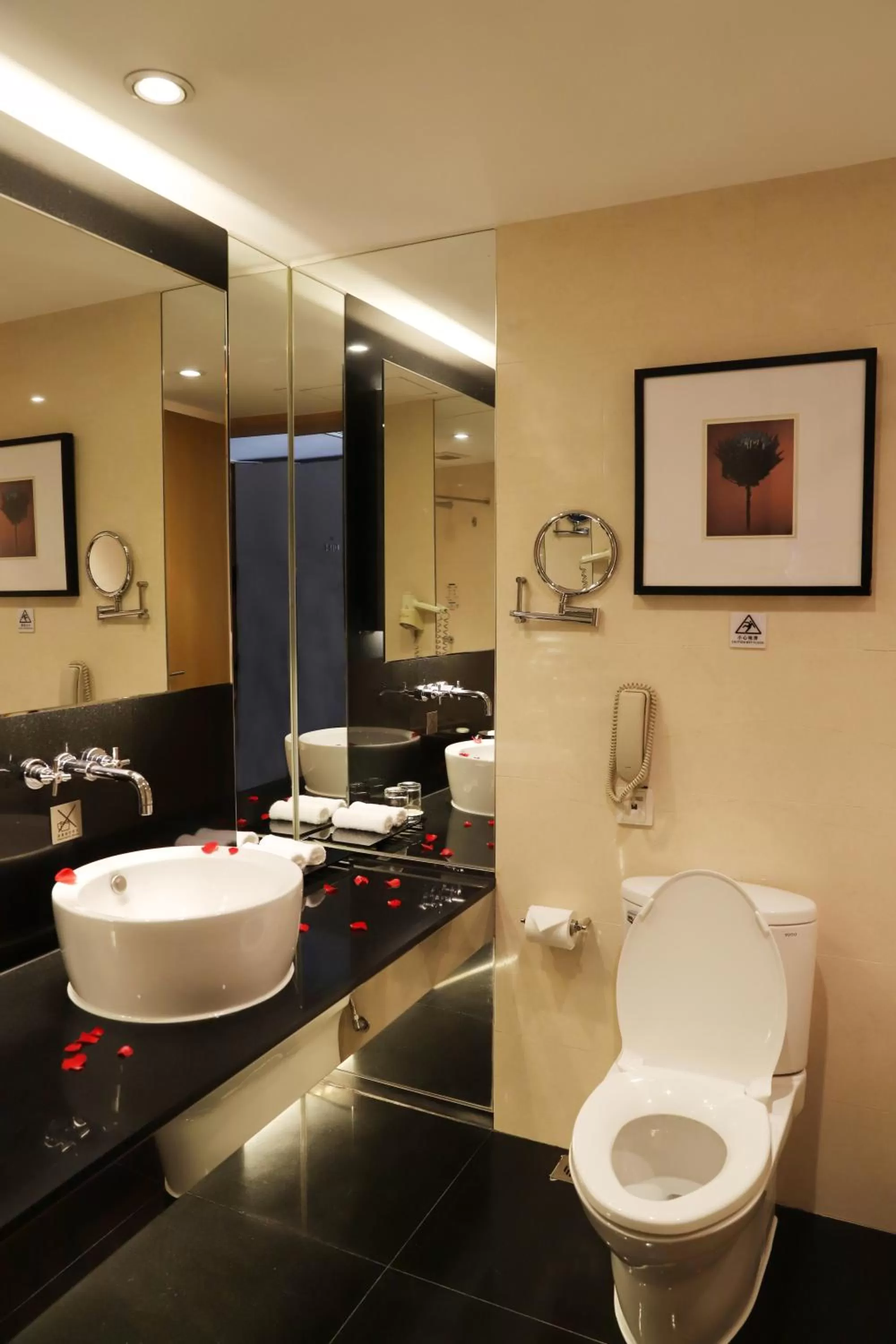 Business Suite in Jianguo Hotel Guangzhou