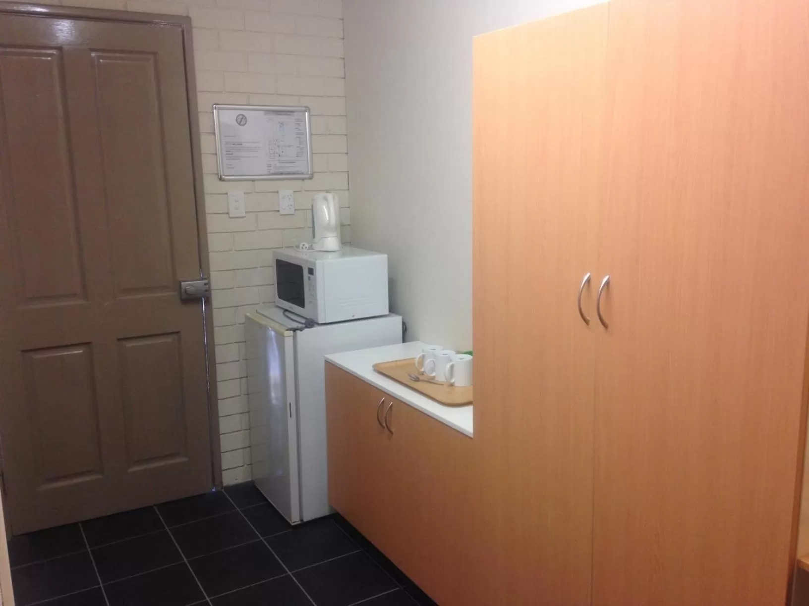 Budget Double Room in Budget Motel