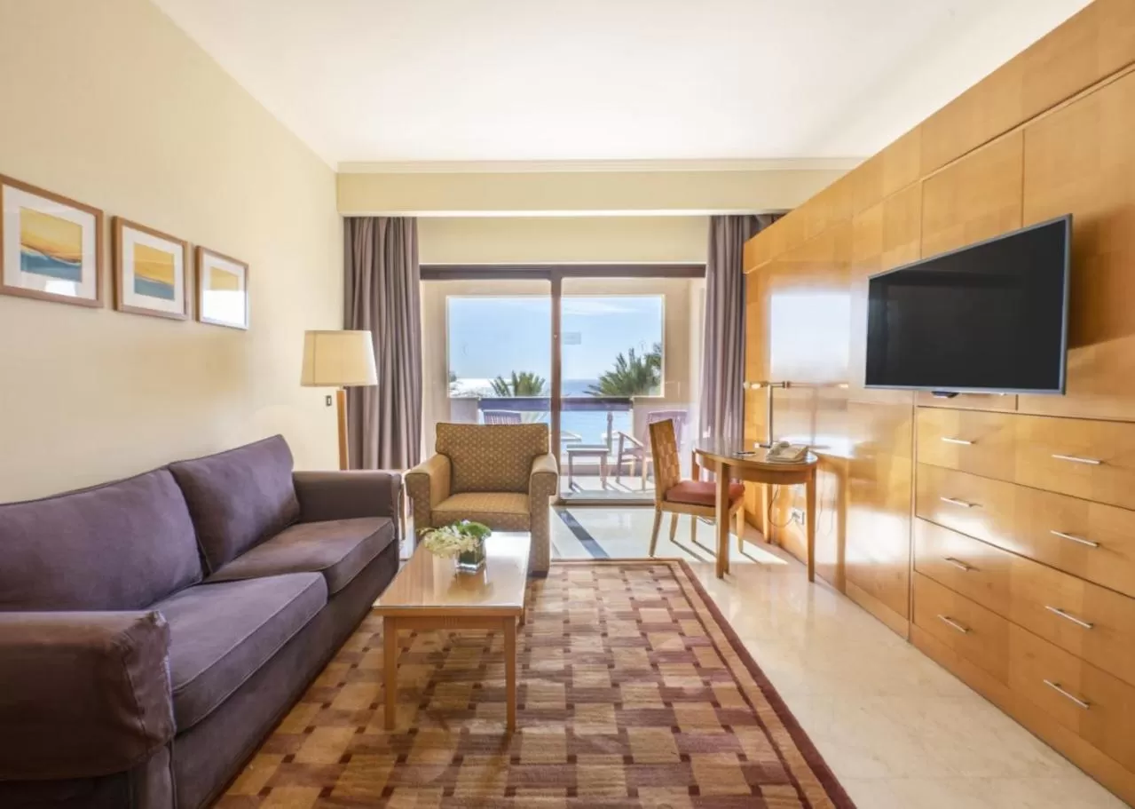One-Bedroom King Suite in InterContinental Aqaba by IHG