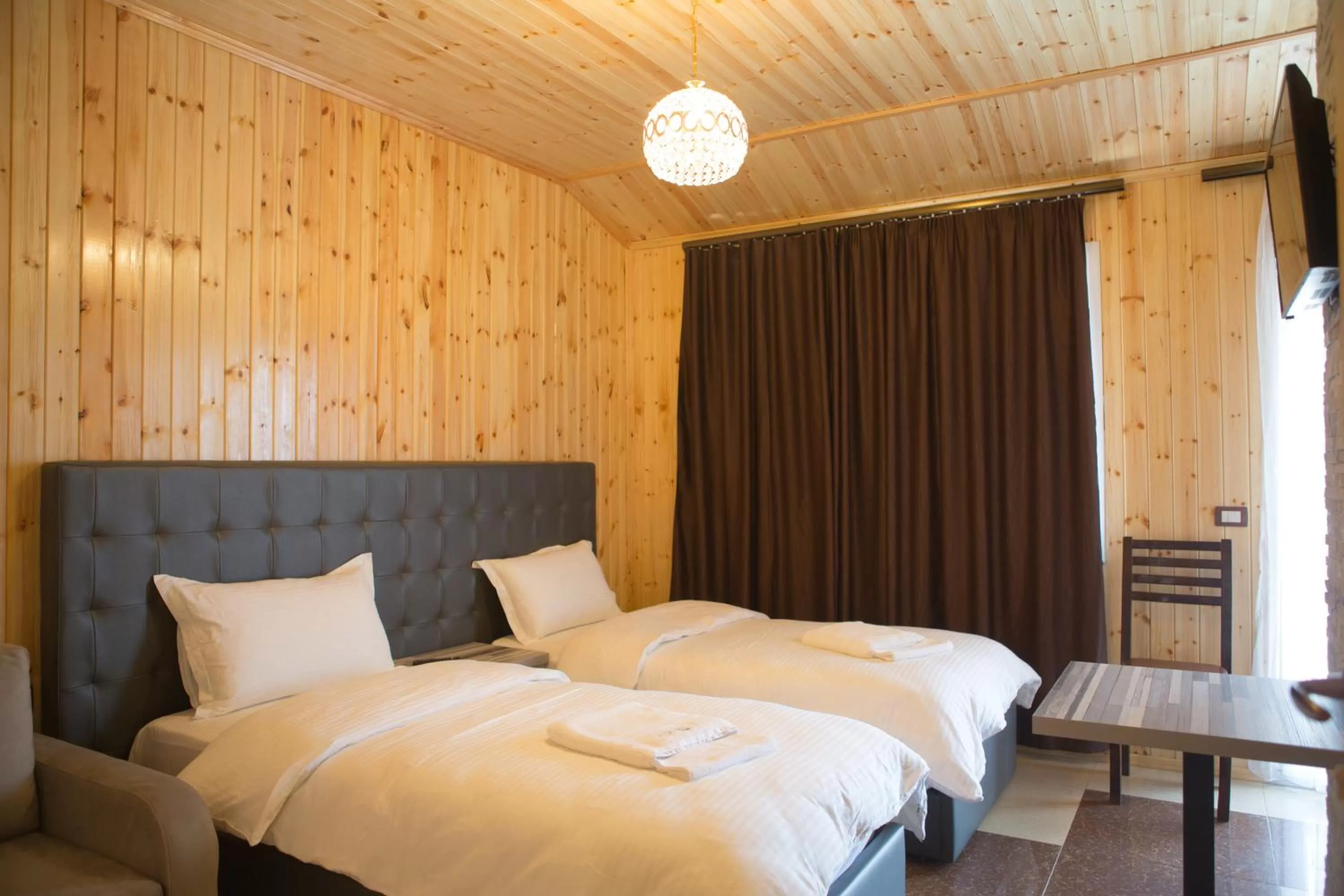 Superior Twin Room with Garden View in Buna Park Hotel