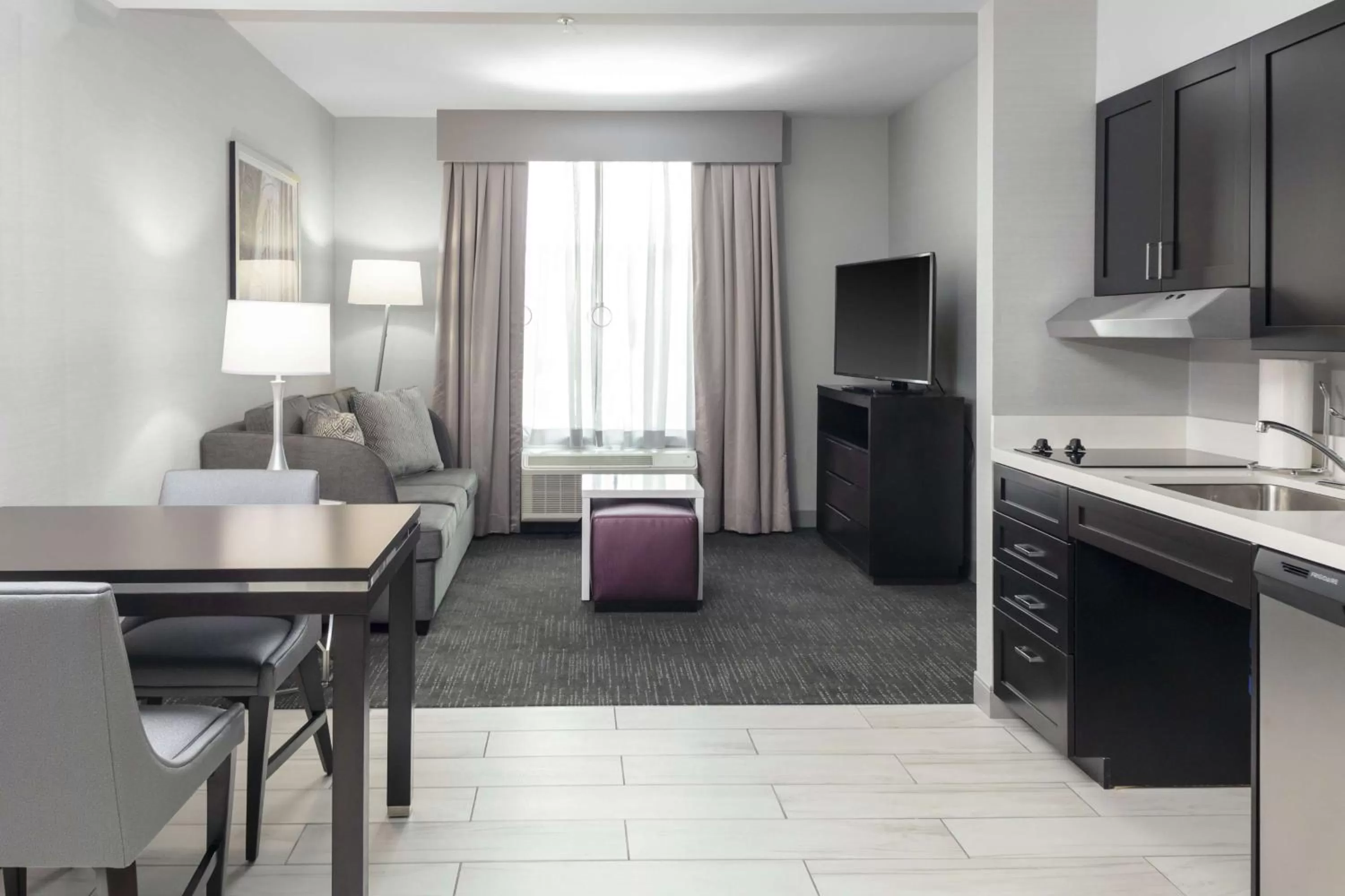 One-Bedroom King Suite - Non-Smoking in Homewood Suites By Hilton Largo Washington Dc