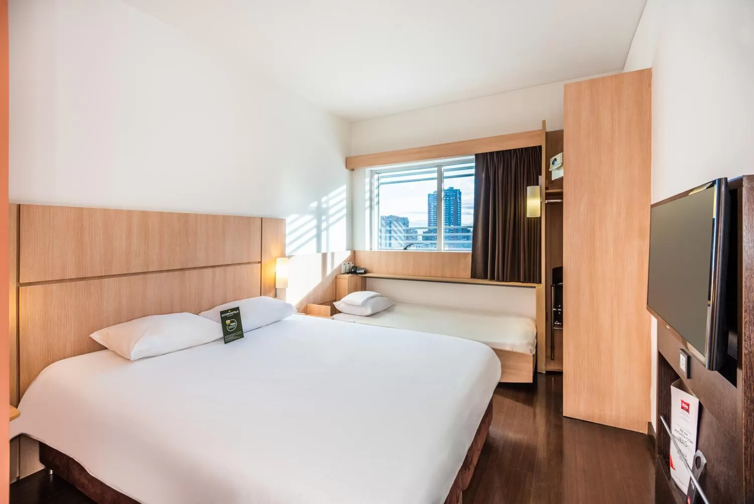 Standard Double Room with 1 Single Bed in ibis Bogota Museo