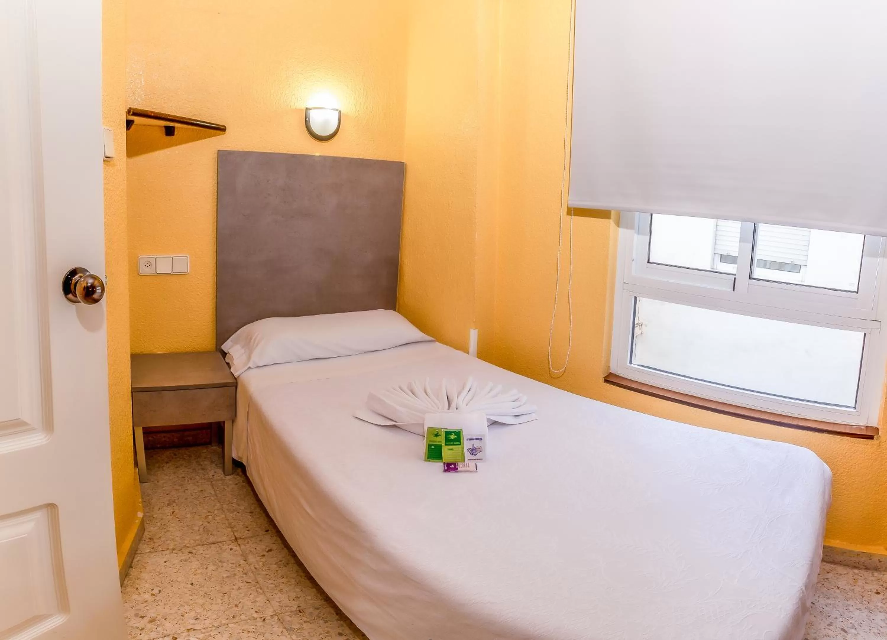 Standard Twin Room in Hotel Universal Murcia